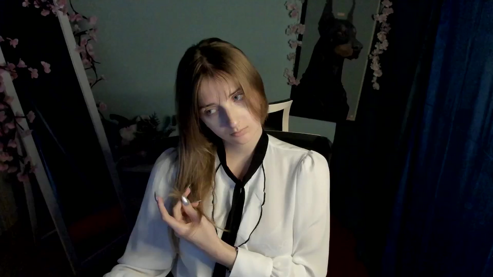 Gallery image thumbnail from Lisa_Star_'s myfreecams stream on, 12/29/2025, 13:37 image 1 of 20