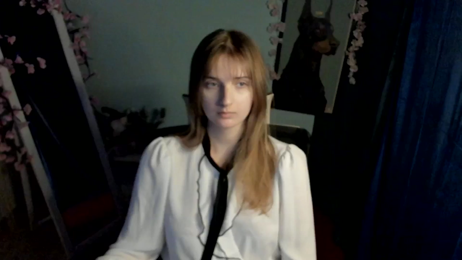 Gallery image thumbnail from Lisa_Star_'s myfreecams stream on, 12/29/2025, 13:37 image 7 of 20