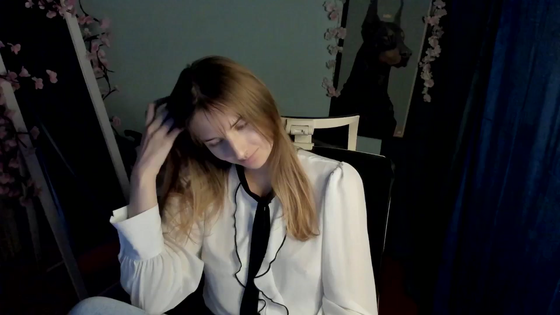 Gallery image thumbnail from Lisa_Star_'s myfreecams stream on, 12/29/2025, 13:37 image 13 of 20