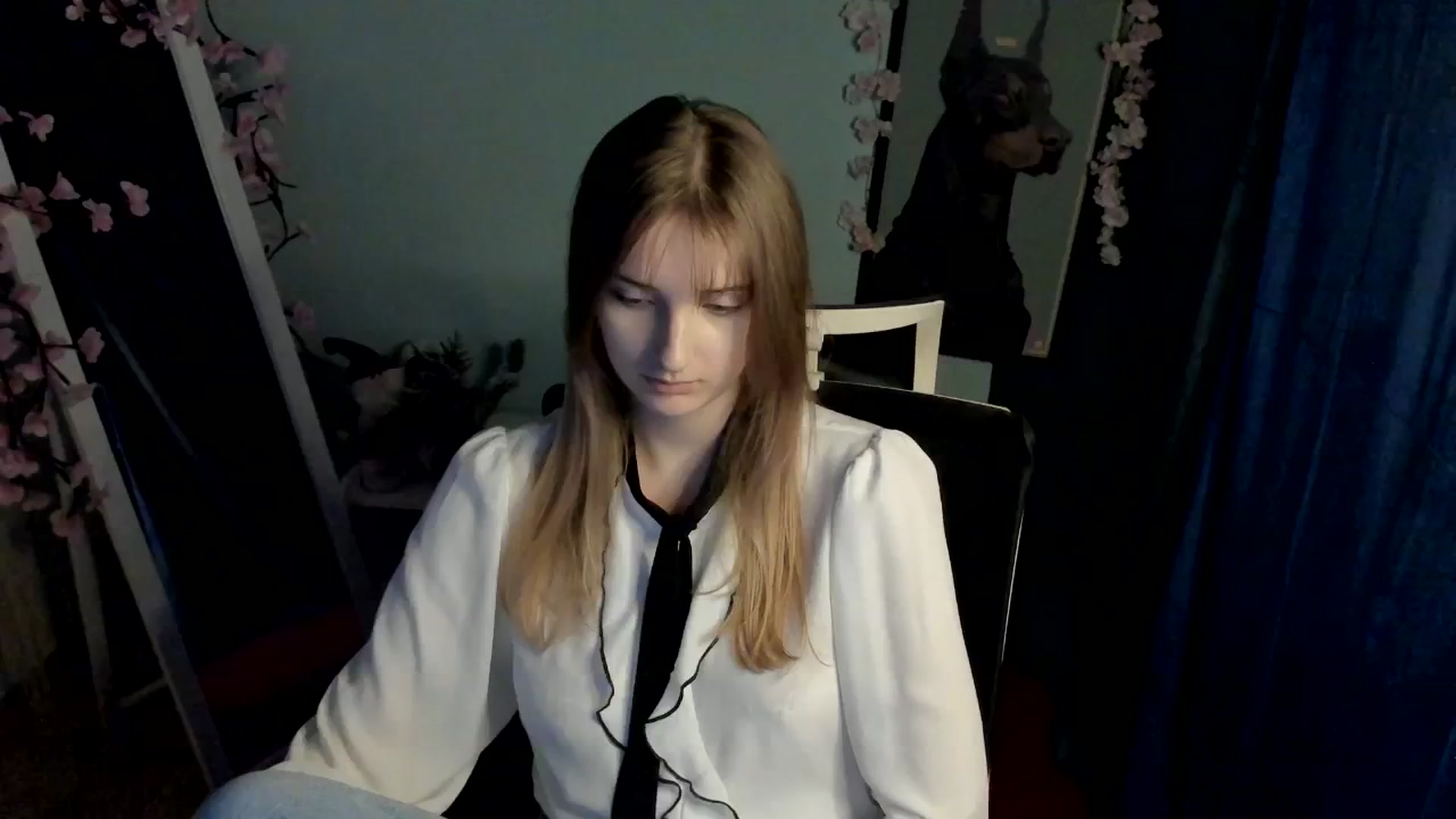 Gallery image thumbnail from Lisa_Star_'s myfreecams stream on, 12/29/2025, 13:37 image 15 of 20