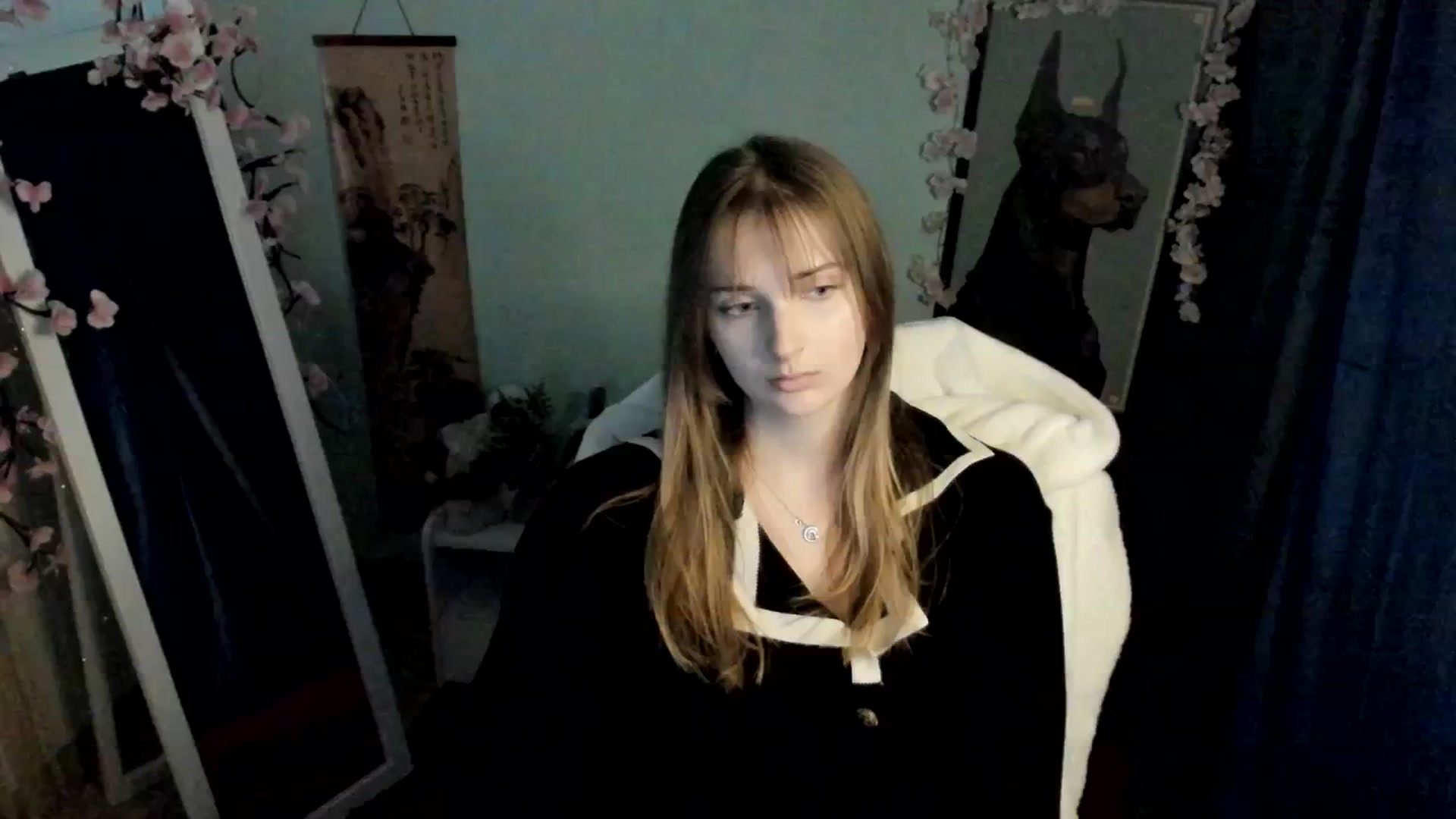 Gallery image thumbnail from Lisa_Star_'s myfreecams stream on, 01/16/2026, 14:12 image 10 of 20
