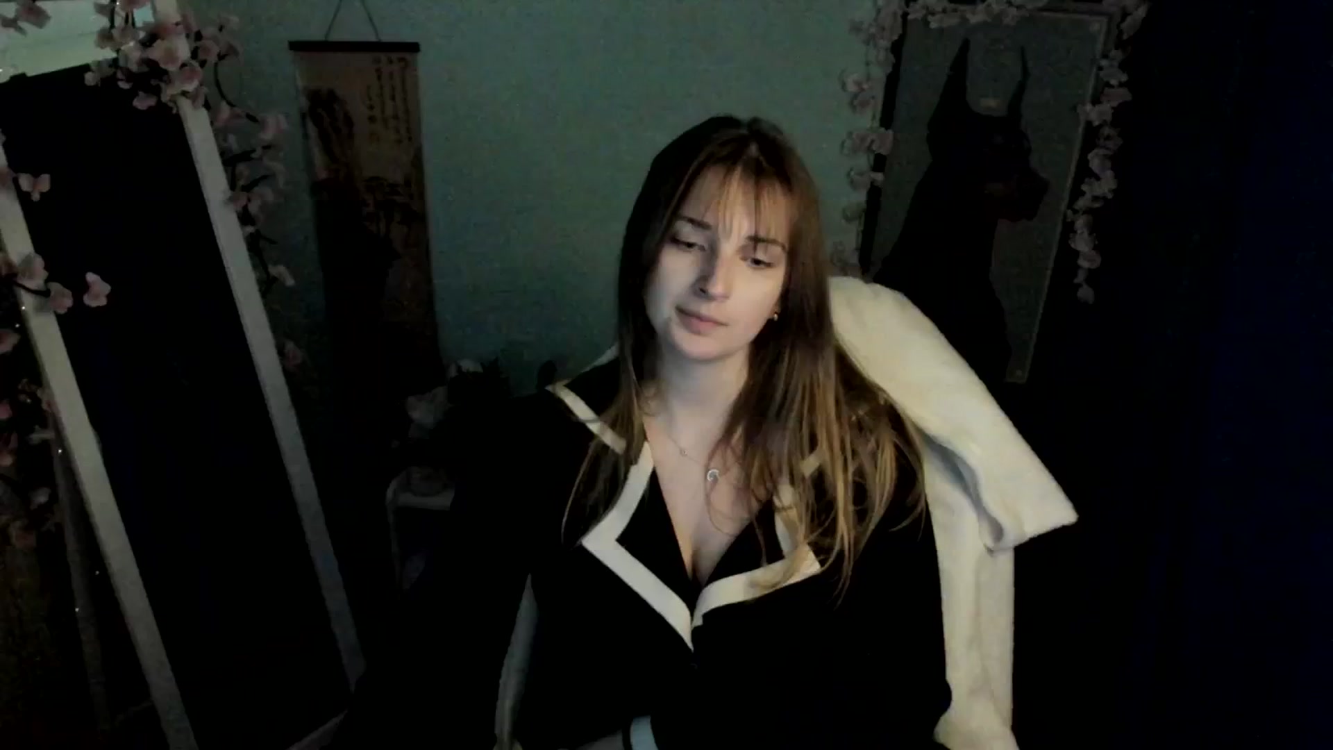 Gallery image thumbnail from Lisa_Star_'s myfreecams stream on, 01/16/2026, 17:02 image 8 of 20