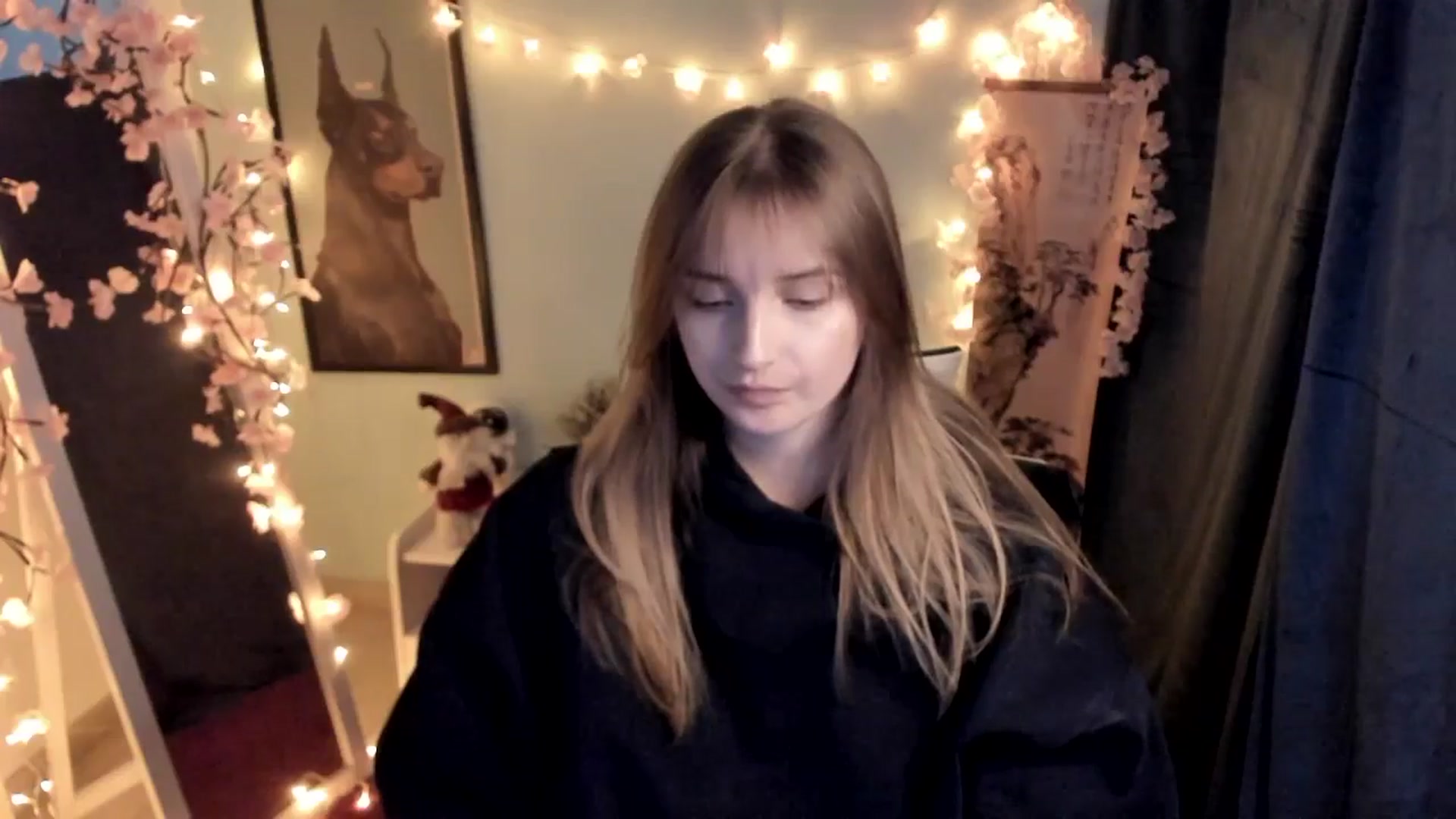 Gallery image thumbnail from Lisa_Star_'s myfreecams stream on, 02/02/2026, 14:11 image 9 of 20