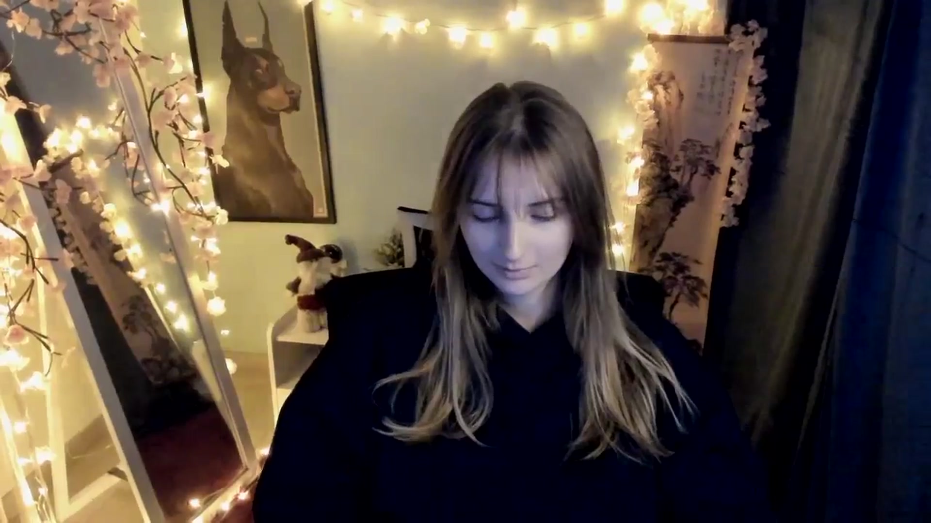 Gallery image thumbnail from Lisa_Star_'s myfreecams stream on, 02/03/2026, 14:17 image 16 of 20