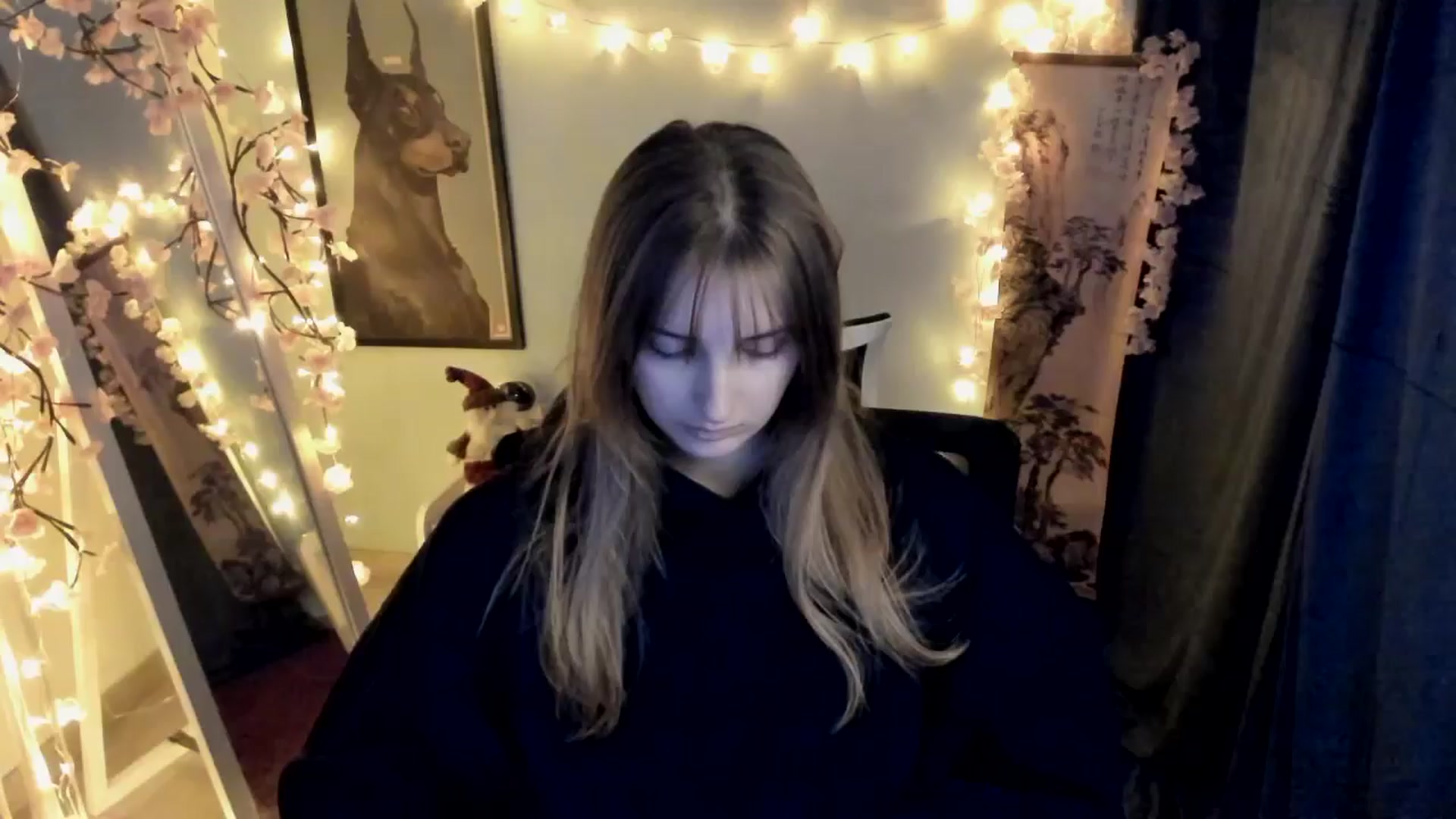 Gallery image thumbnail from Lisa_Star_'s myfreecams stream on, 02/03/2026, 14:17 image 1 of 20