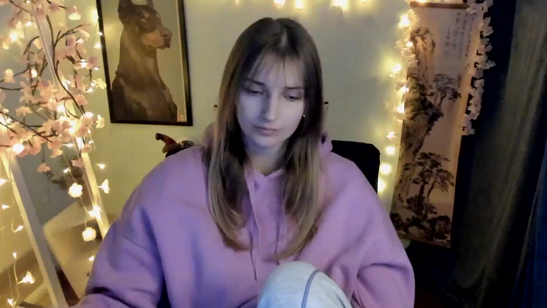 Gallery image thumbnail from Lisa_Star_'s myfreecams stream on, 02/04/2026, 14:00 image 12 of 20