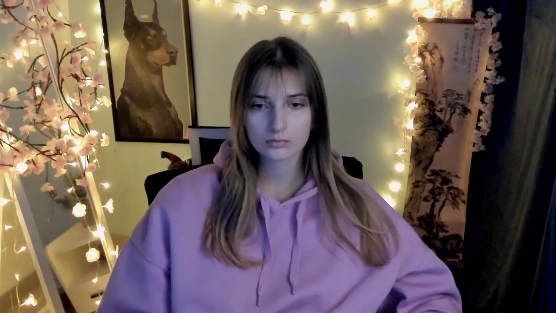 Gallery image thumbnail from Lisa_Star_'s myfreecams stream on, 02/04/2026, 14:00 image 8 of 20