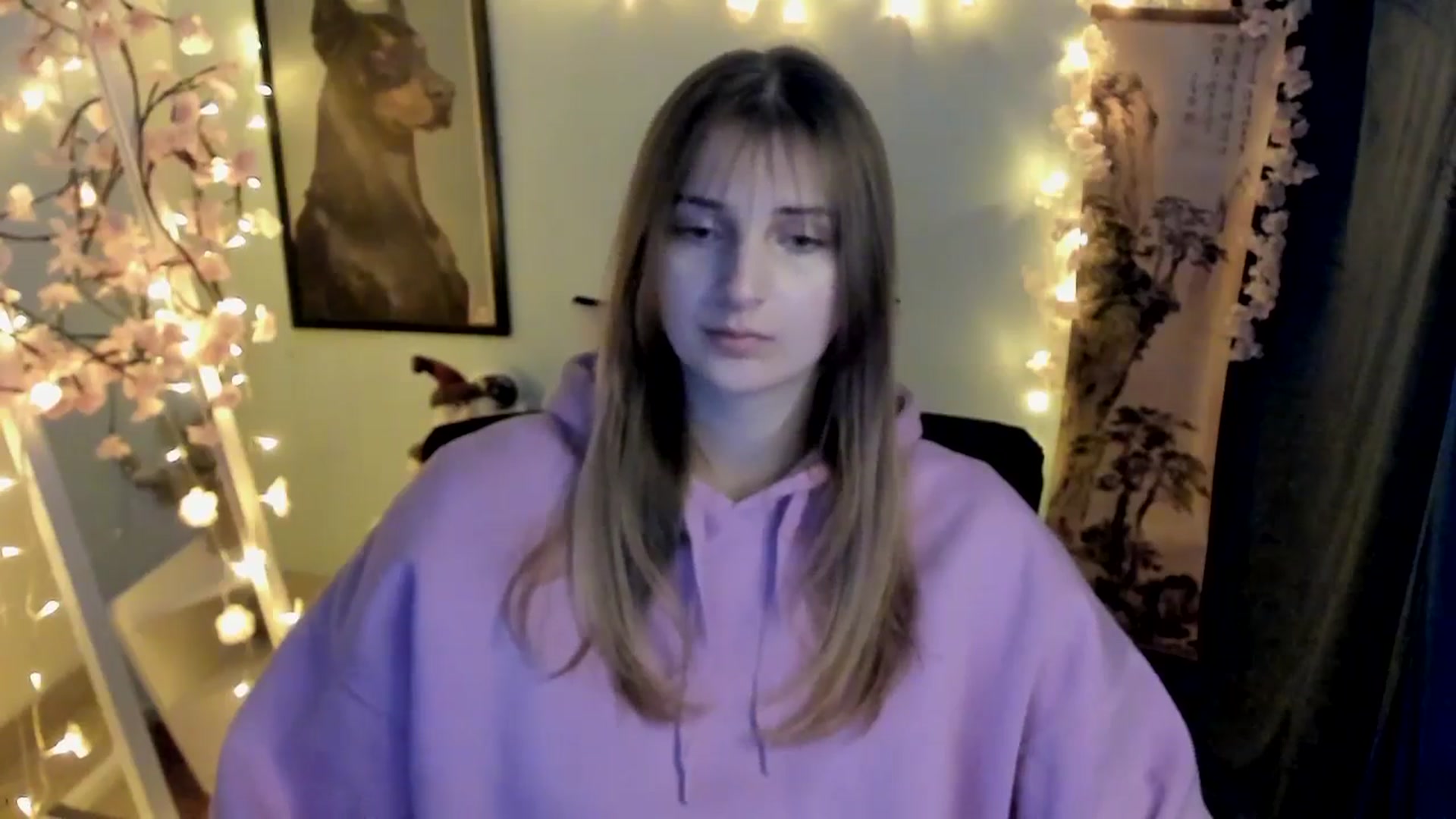 Gallery image thumbnail from Lisa_Star_'s myfreecams stream on, 02/04/2026, 14:00 image 18 of 20