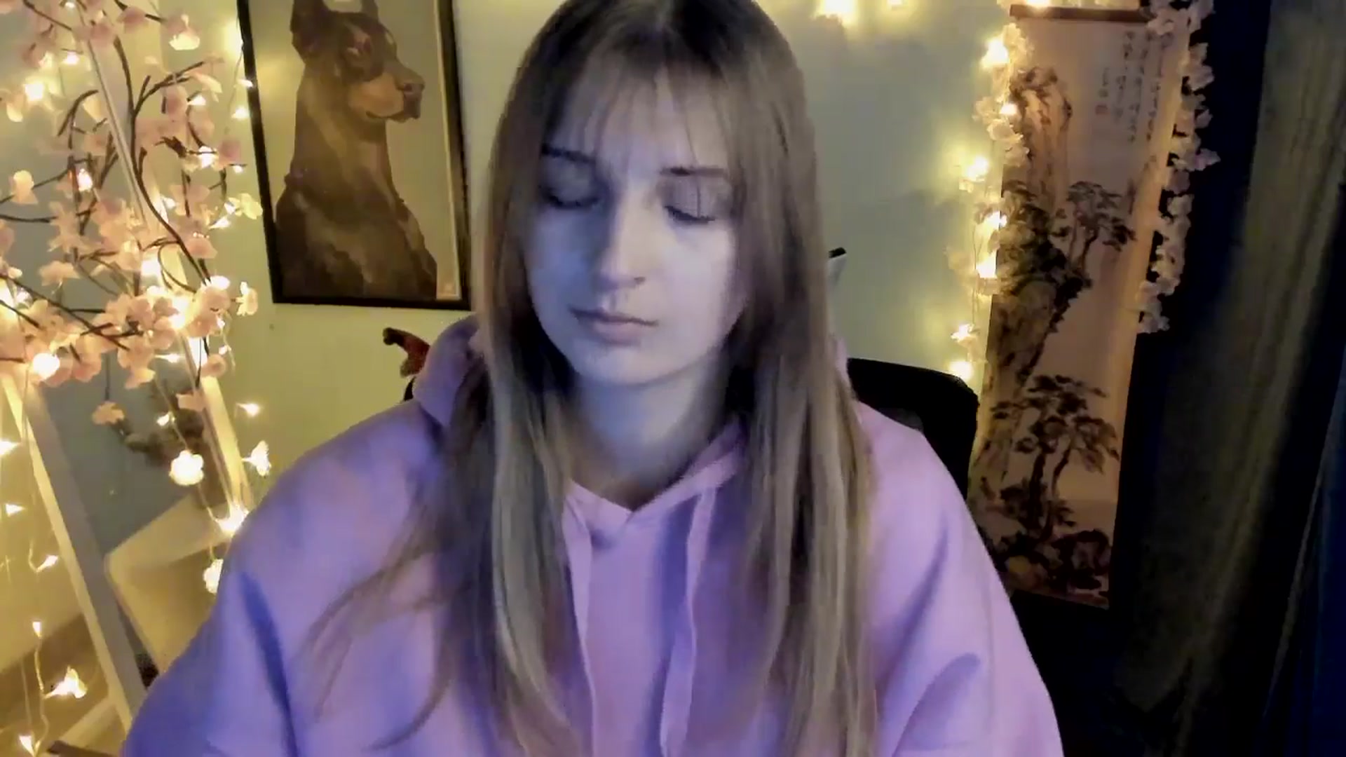 Gallery image thumbnail from Lisa_Star_'s myfreecams stream on, 02/04/2026, 14:00 image 17 of 20