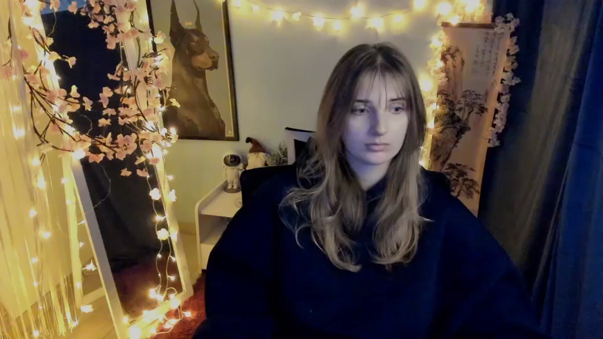 Gallery image thumbnail from Lisa_Star_'s myfreecams stream on, 02/05/2026, 15:03 image 14 of 20