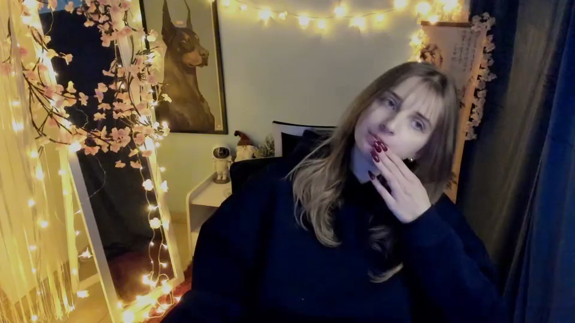 Gallery image thumbnail from Lisa_Star_'s myfreecams stream on, 02/05/2026, 15:03 image 15 of 20