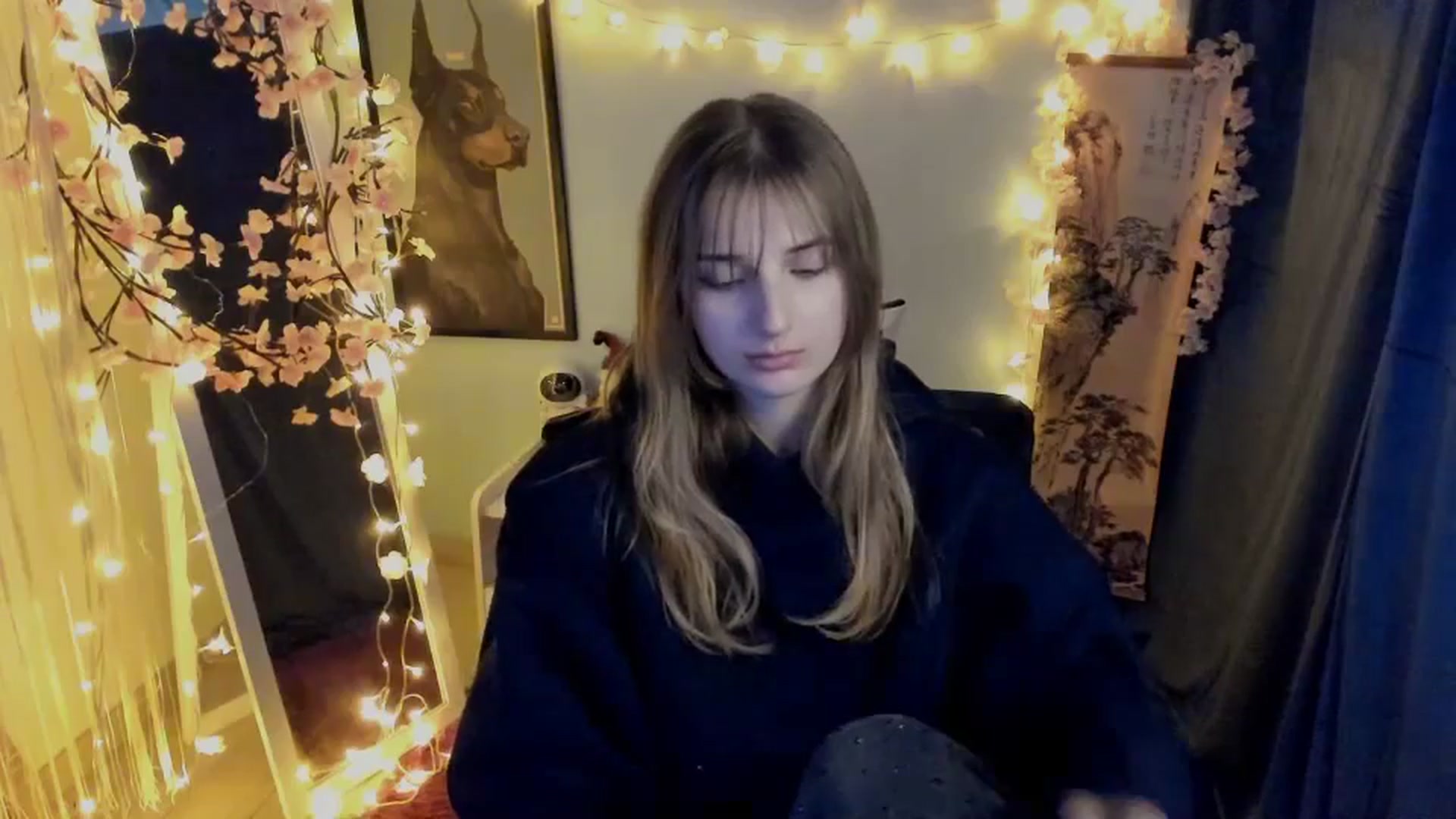 Gallery image thumbnail from Lisa_Star_'s myfreecams stream on, 02/05/2026, 15:03 image 6 of 20