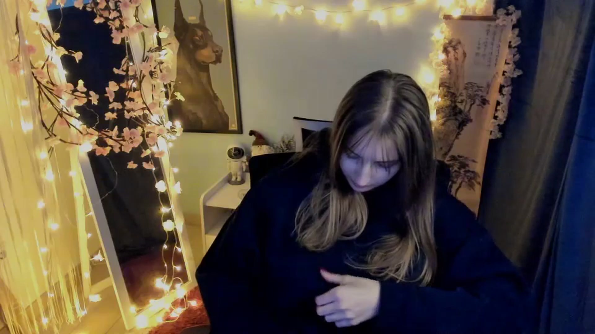 Gallery image thumbnail from Lisa_Star_'s myfreecams stream on, 02/05/2026, 16:18 image 20 of 20