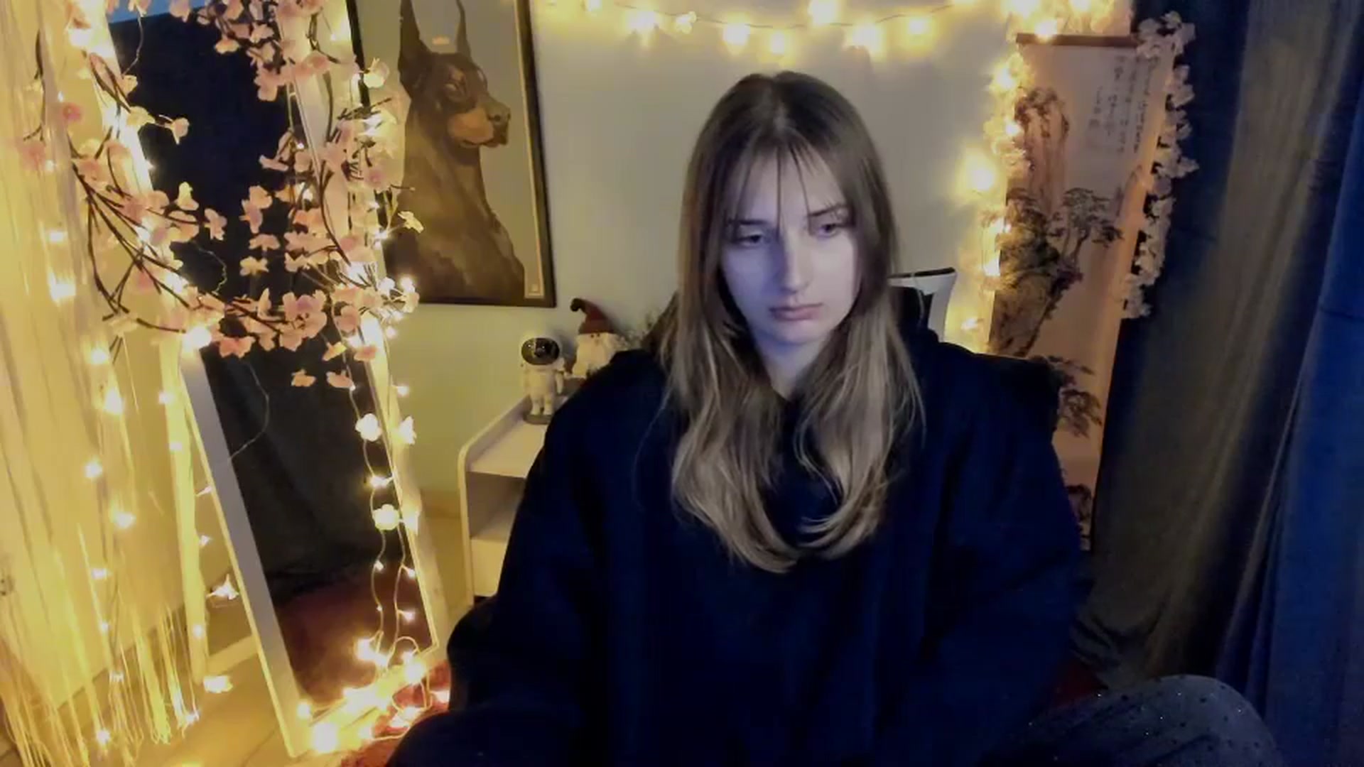 Gallery image thumbnail from Lisa_Star_'s myfreecams stream on, 02/05/2026, 16:18 image 13 of 20