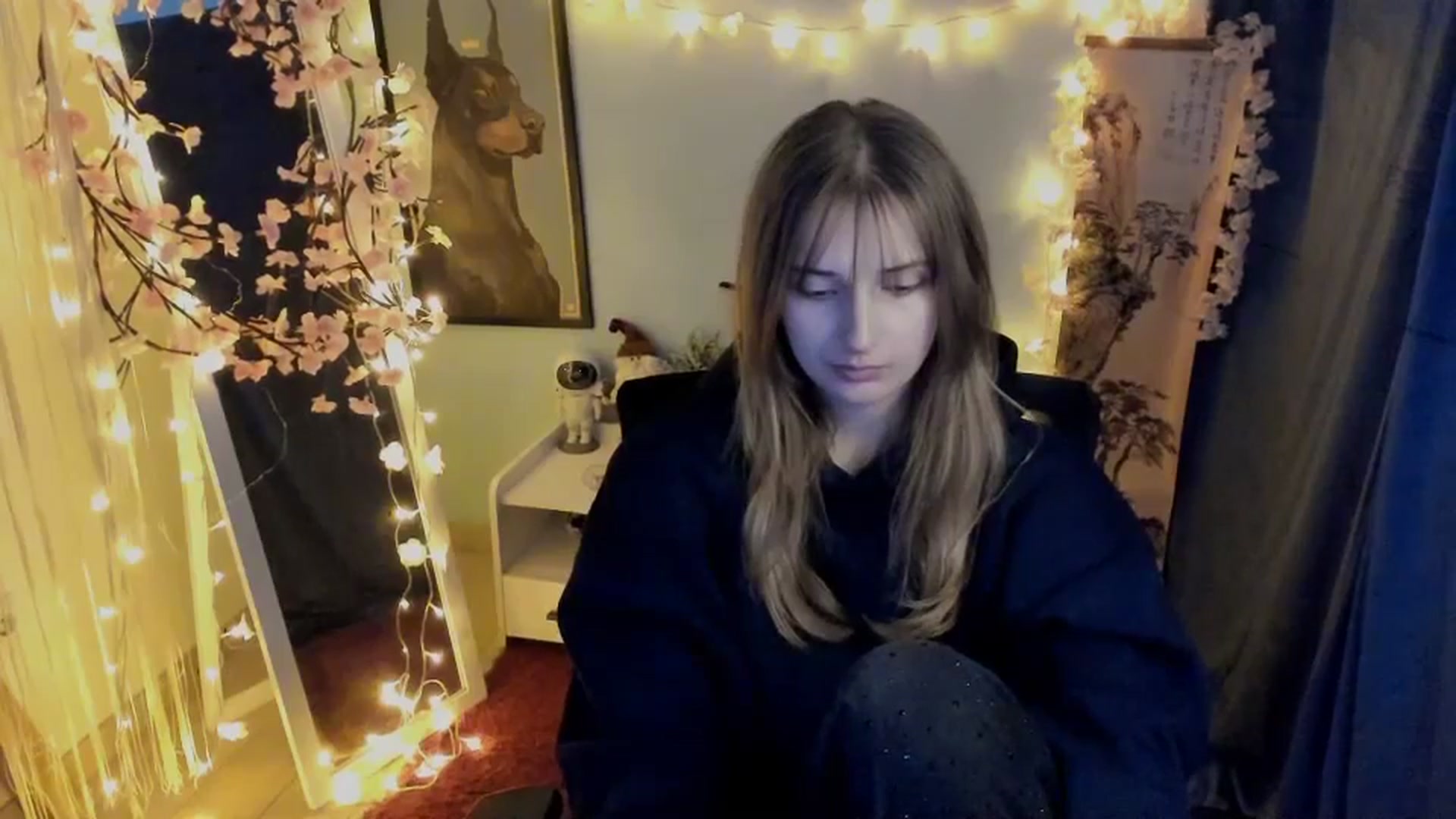 Gallery image thumbnail from Lisa_Star_'s myfreecams stream on, 02/05/2026, 16:18 image 12 of 20