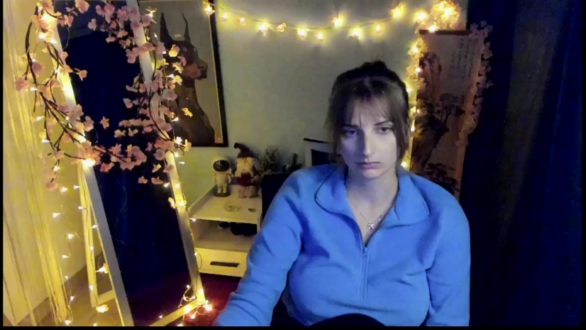 Gallery image thumbnail from Lisa_Star_'s myfreecams stream on, 02/09/2026, 16:15 image 15 of 20