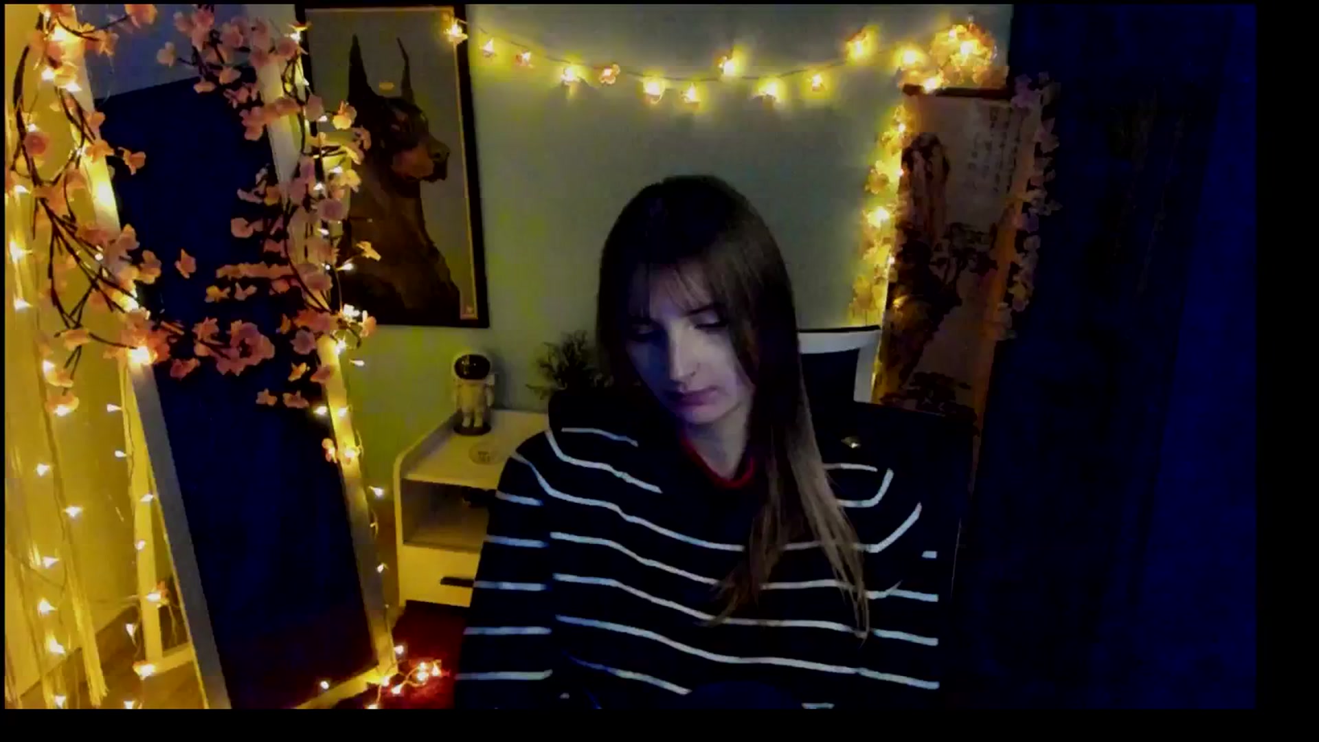 Gallery image thumbnail from Lisa_Star_'s myfreecams stream on, 02/18/2026, 17:13 image 7 of 20