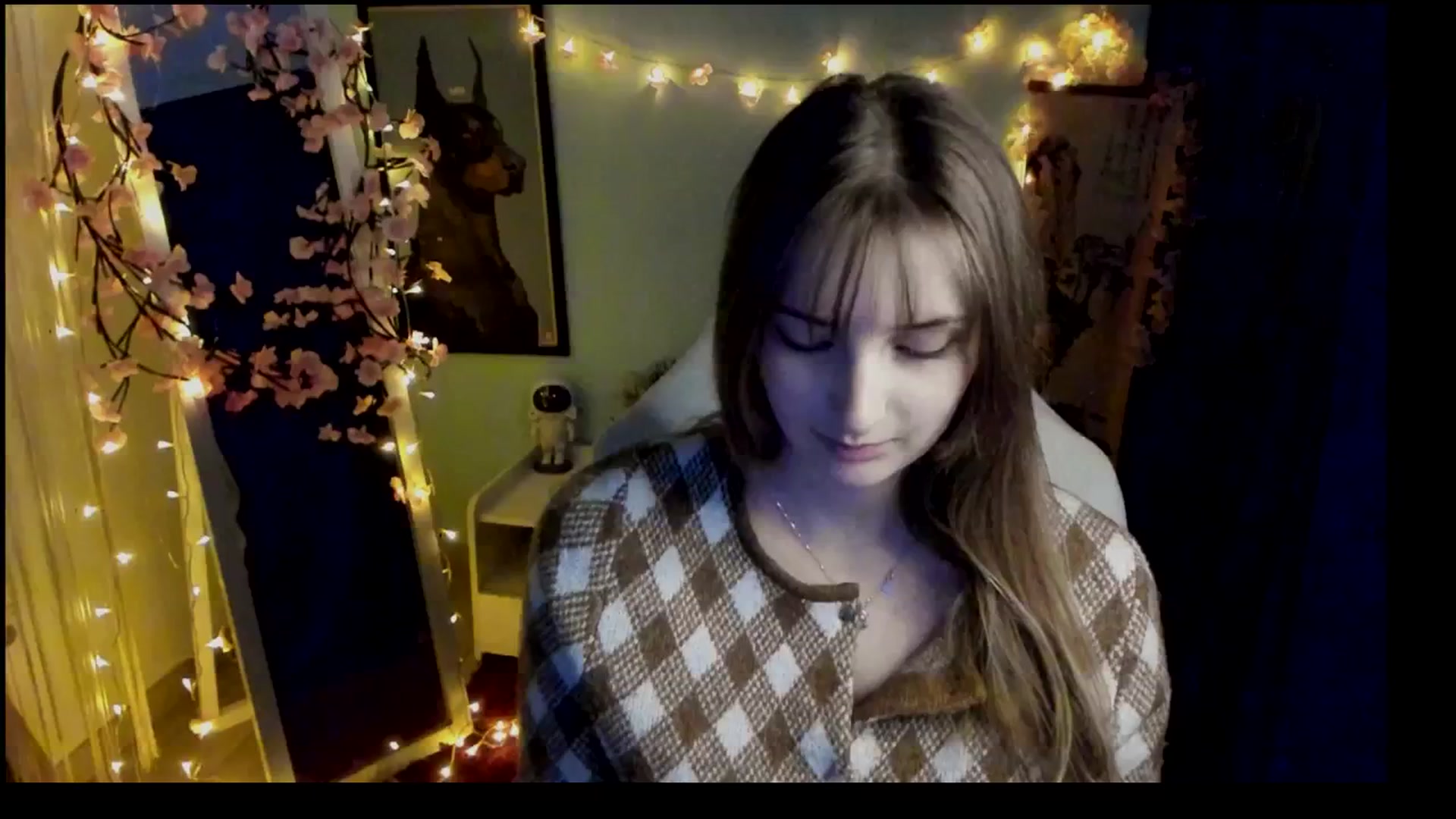 Gallery image thumbnail from Lisa_Star_'s myfreecams stream on, 02/19/2026, 13:31 image 20 of 20