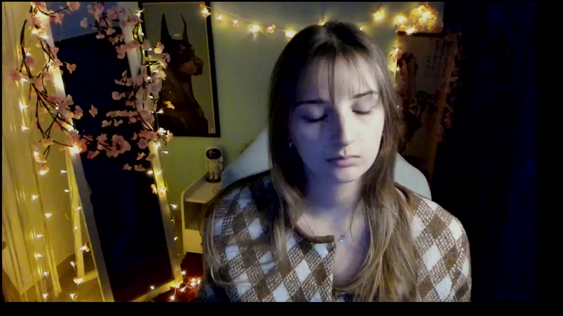 Gallery image thumbnail from Lisa_Star_'s myfreecams stream on, 02/19/2026, 13:31 image 15 of 20