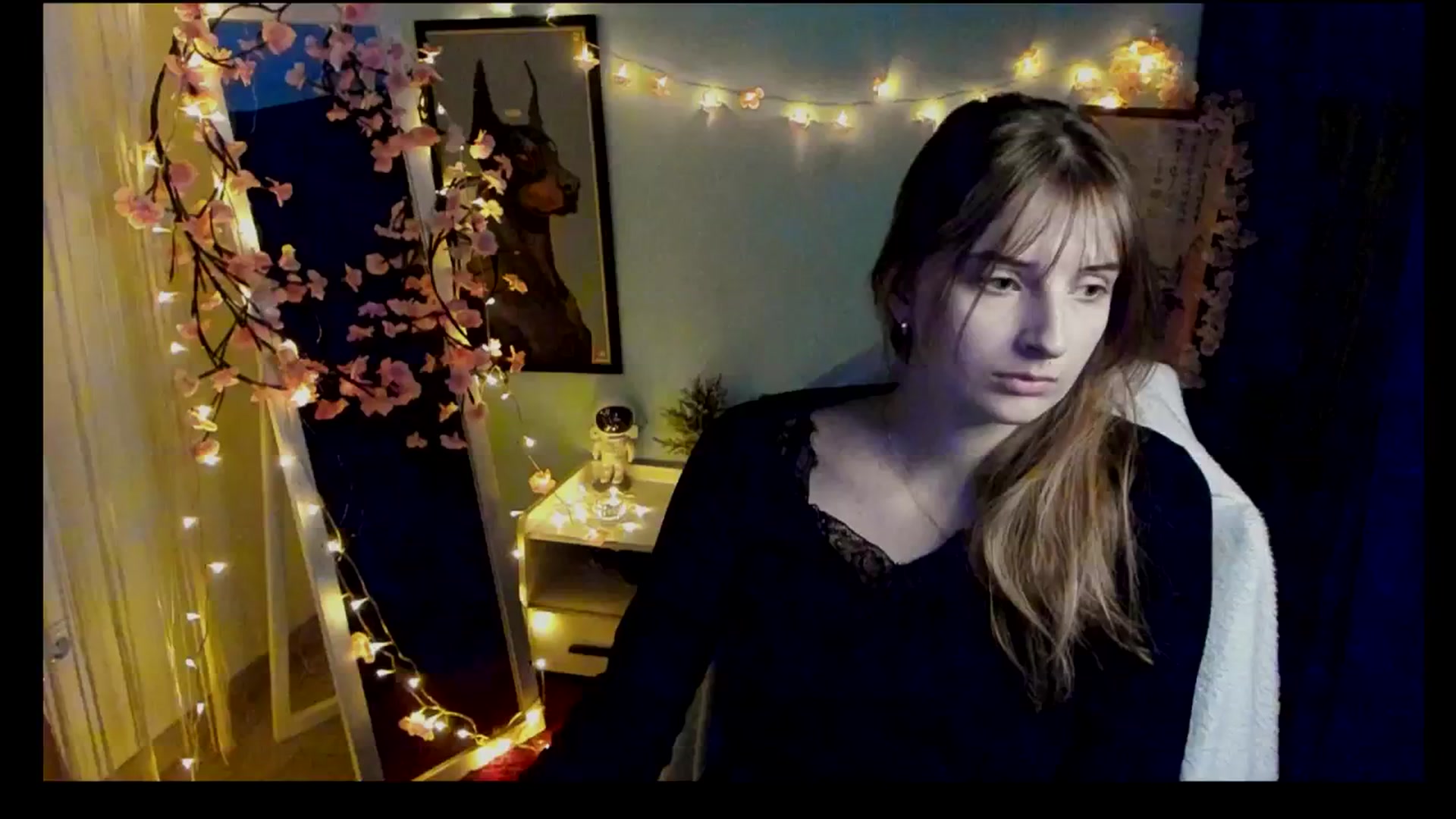 Gallery image thumbnail from Lisa_Star_'s myfreecams stream on, 02/22/2026, 13:44 image 18 of 20
