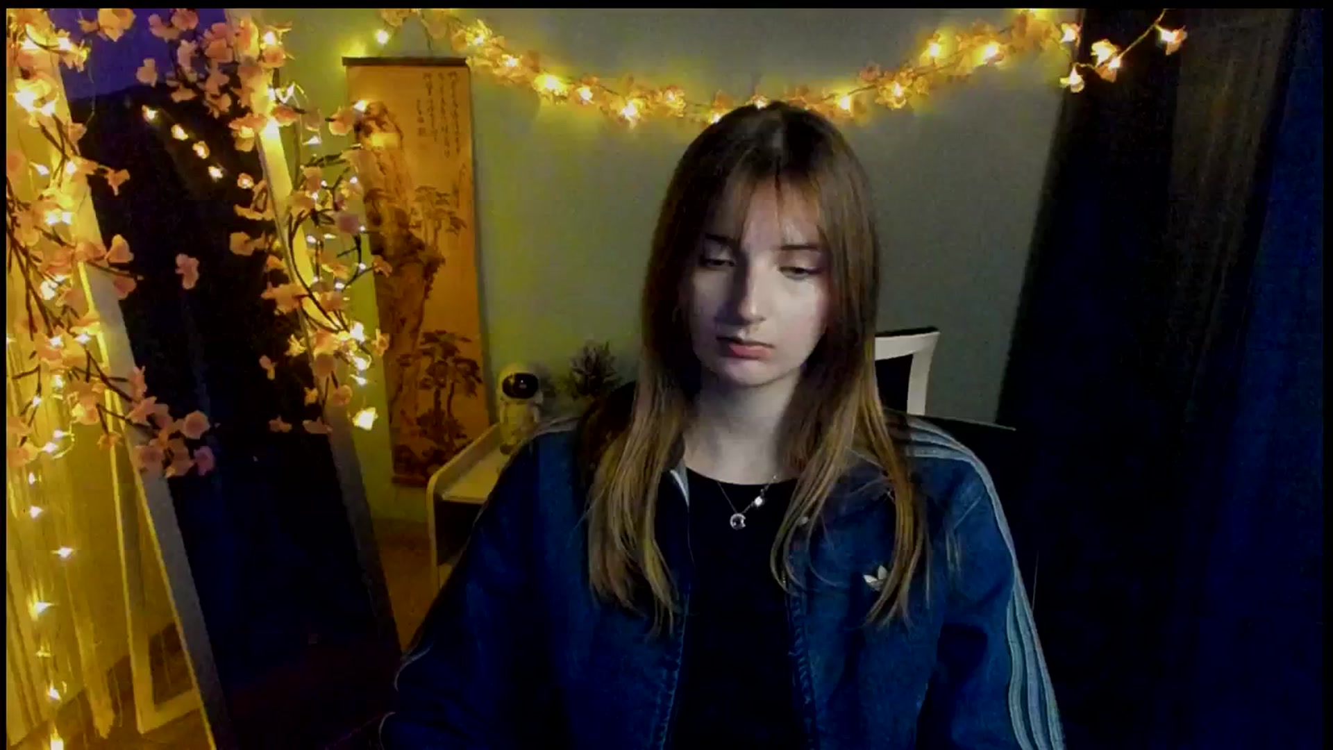 Gallery image thumbnail from Lisa_Star_'s myfreecams stream on, 02/24/2026, 14:59 image 17 of 20