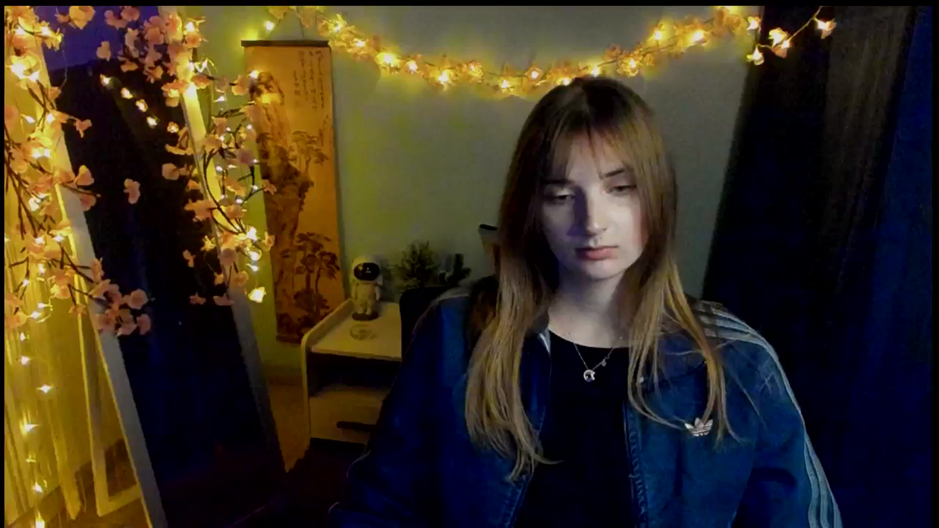 Gallery image thumbnail from Lisa_Star_'s myfreecams stream on, 02/24/2026, 14:59 image 15 of 20