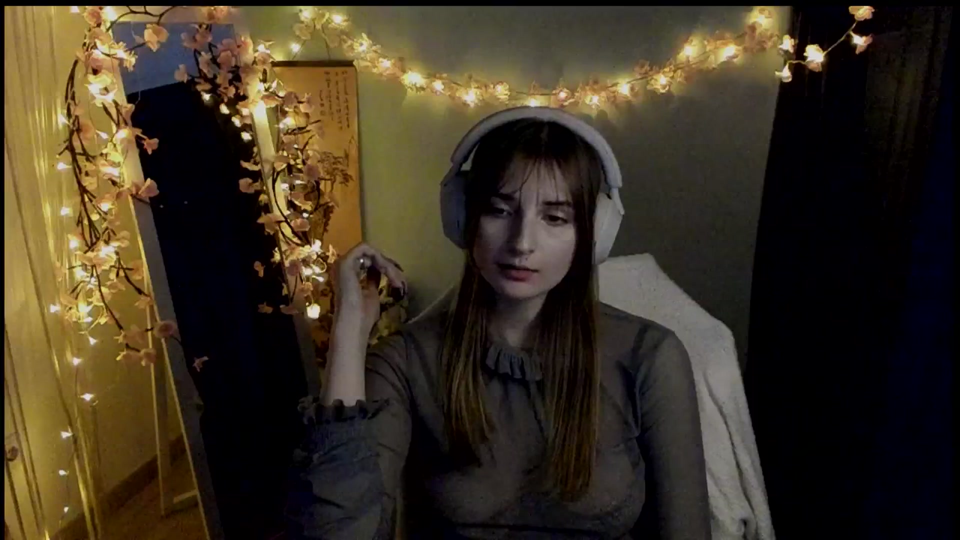 Gallery image thumbnail from Lisa_Star_'s myfreecams stream on, 03/06/2026, 17:05 image 9 of 20