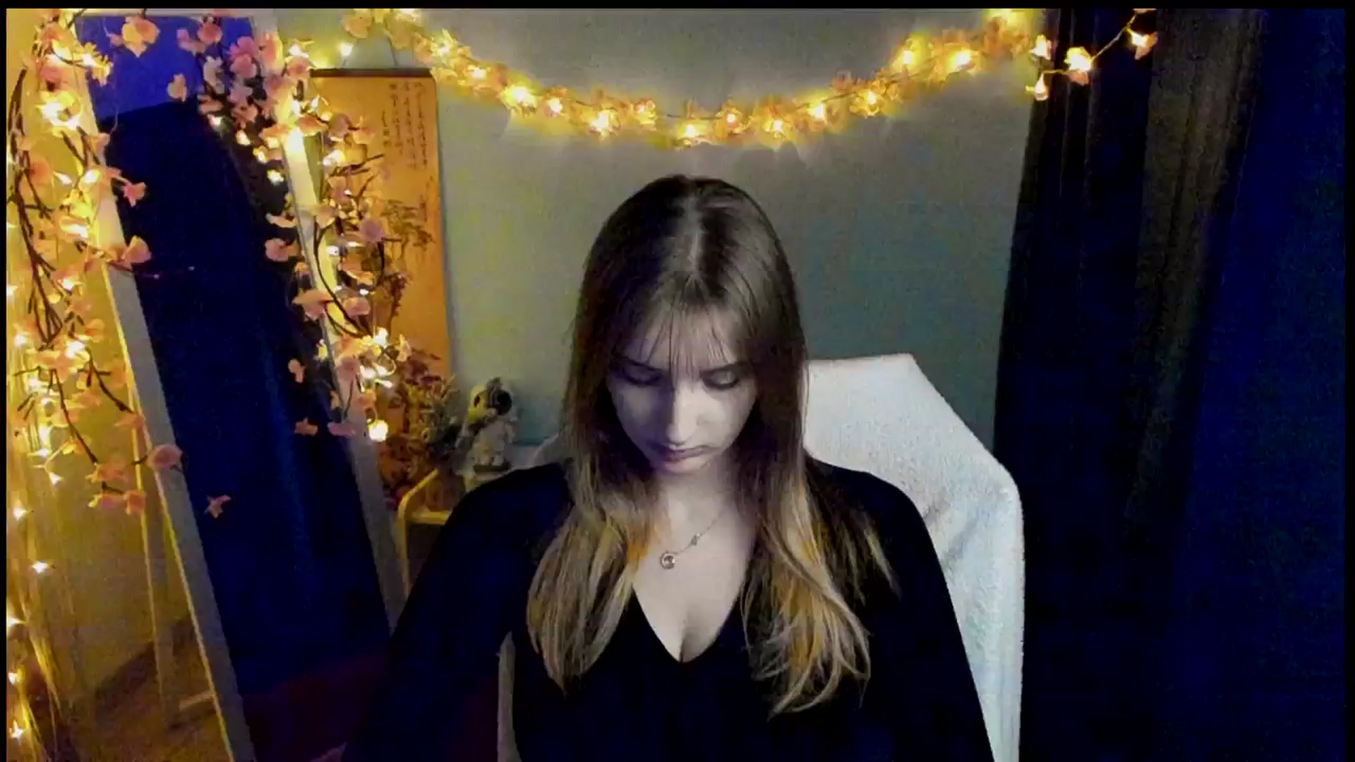 Gallery image thumbnail from Lisa_Star_'s myfreecams stream on, 03/07/2026, 13:57 image 4 of 20