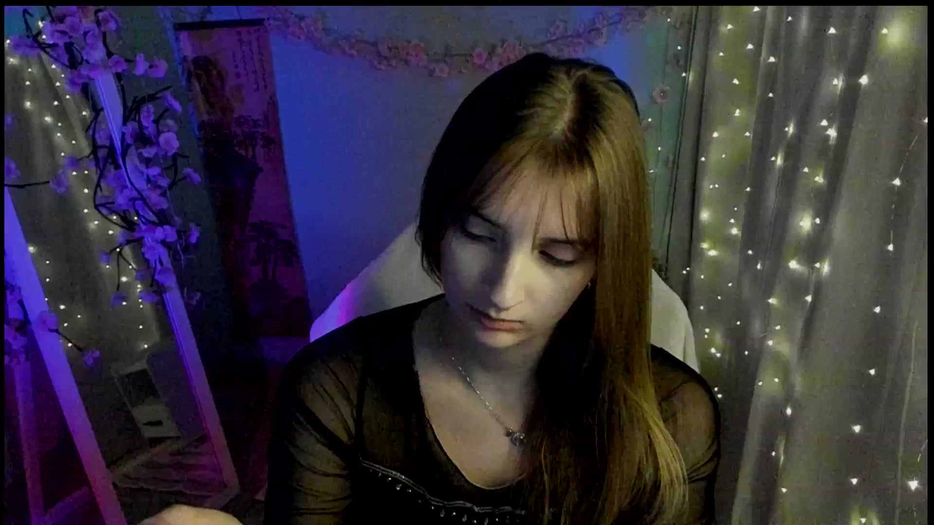 Gallery image thumbnail from Lisa_Star_'s myfreecams stream on, 03/09/2026, 17:10 image 15 of 20
