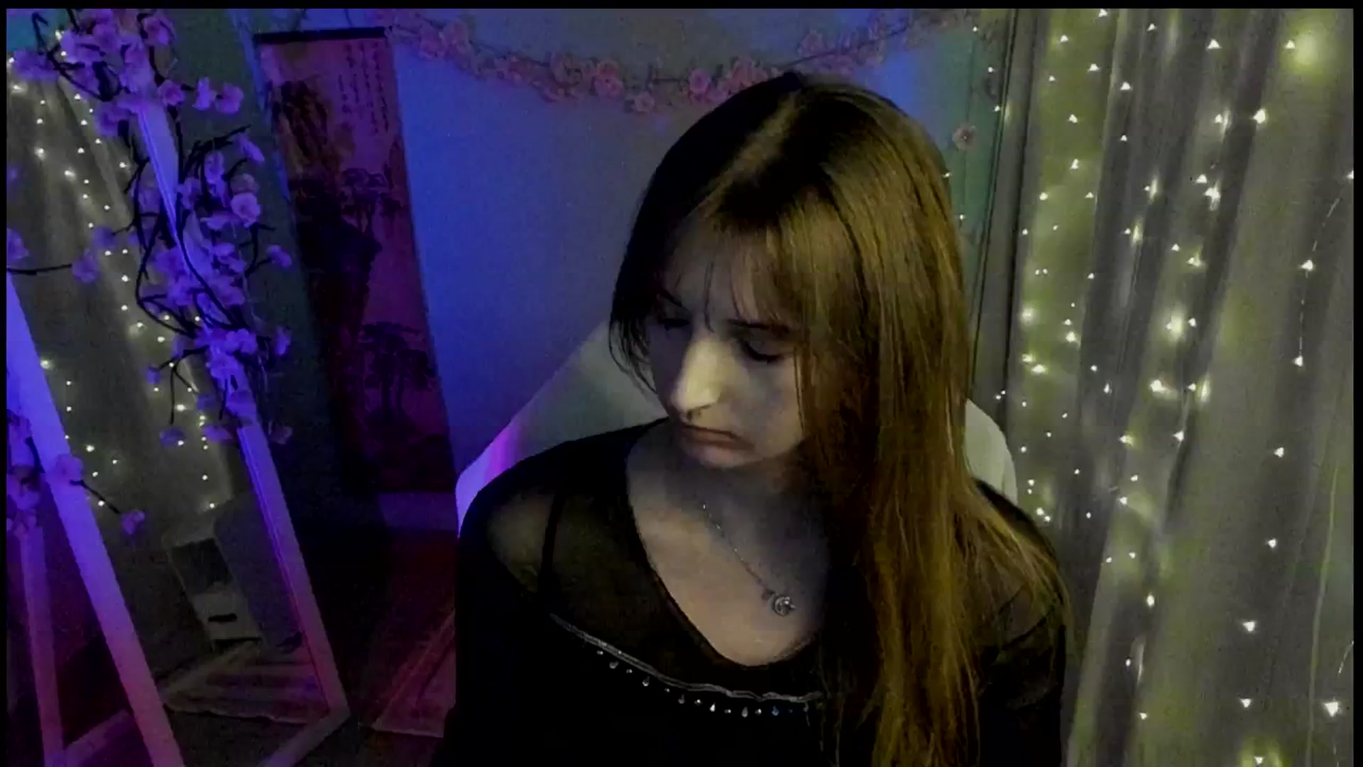 Gallery image thumbnail from Lisa_Star_'s myfreecams stream on, 03/09/2026, 17:10 image 19 of 20