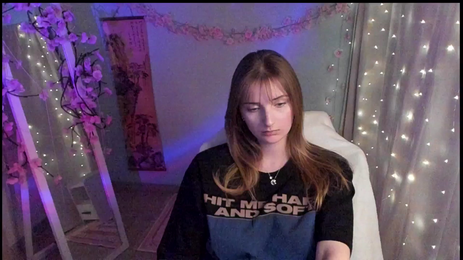 Gallery image thumbnail from Lisa_Star_'s myfreecams stream on, 03/10/2026, 14:30 image 11 of 20