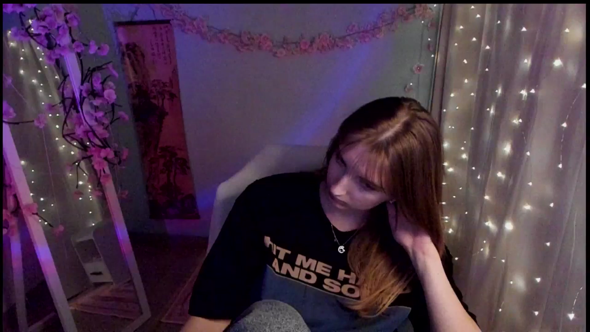 Gallery image thumbnail from Lisa_Star_'s myfreecams stream on, 03/10/2026, 17:00 image 14 of 20