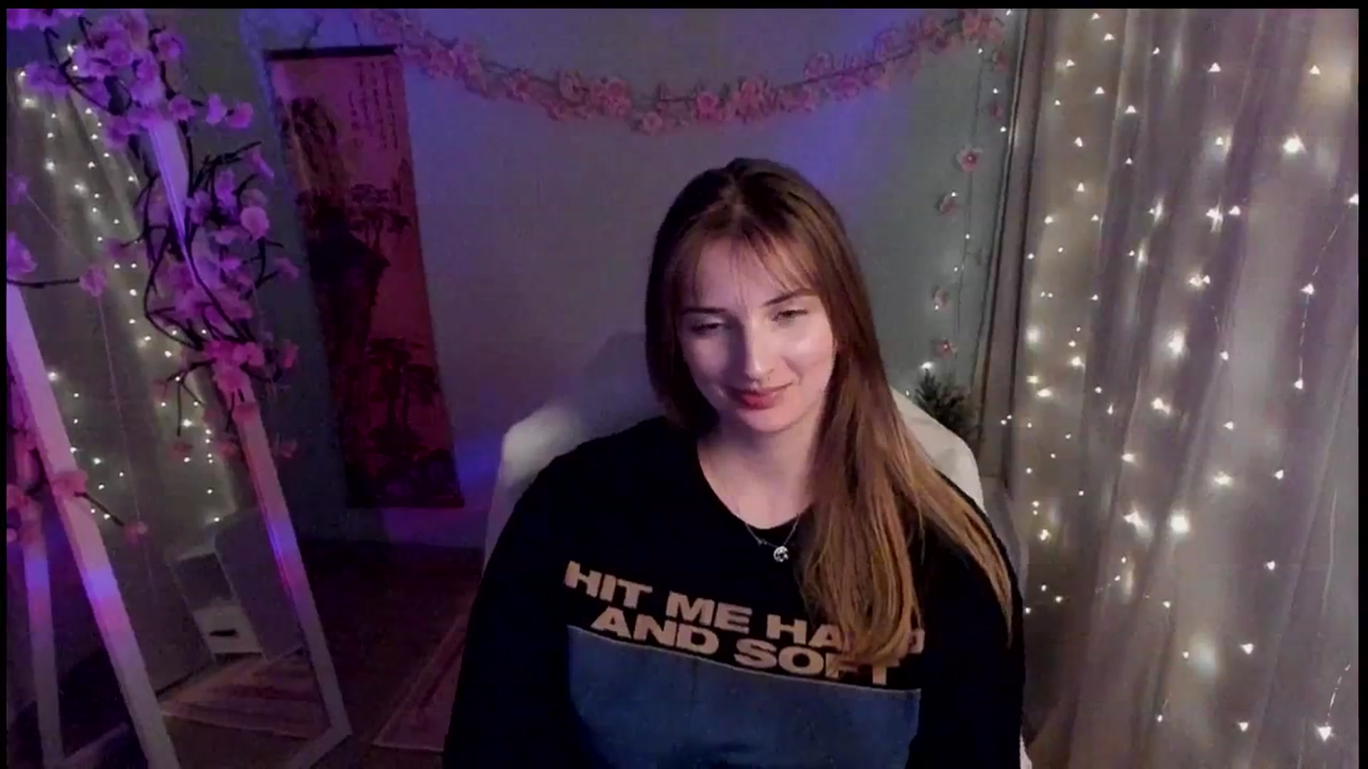 Gallery image thumbnail from Lisa_Star_'s myfreecams stream on, 03/10/2026, 17:00 image 17 of 20