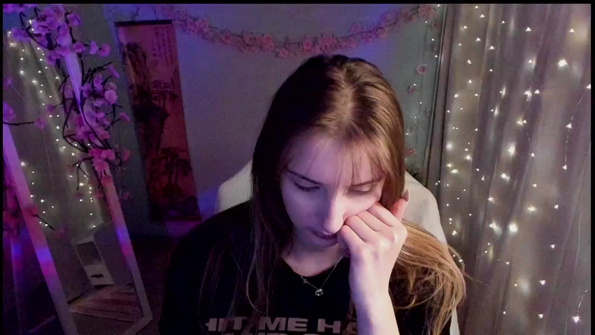 Gallery image thumbnail from Lisa_Star_'s myfreecams stream on, 03/10/2026, 17:00 image 5 of 20