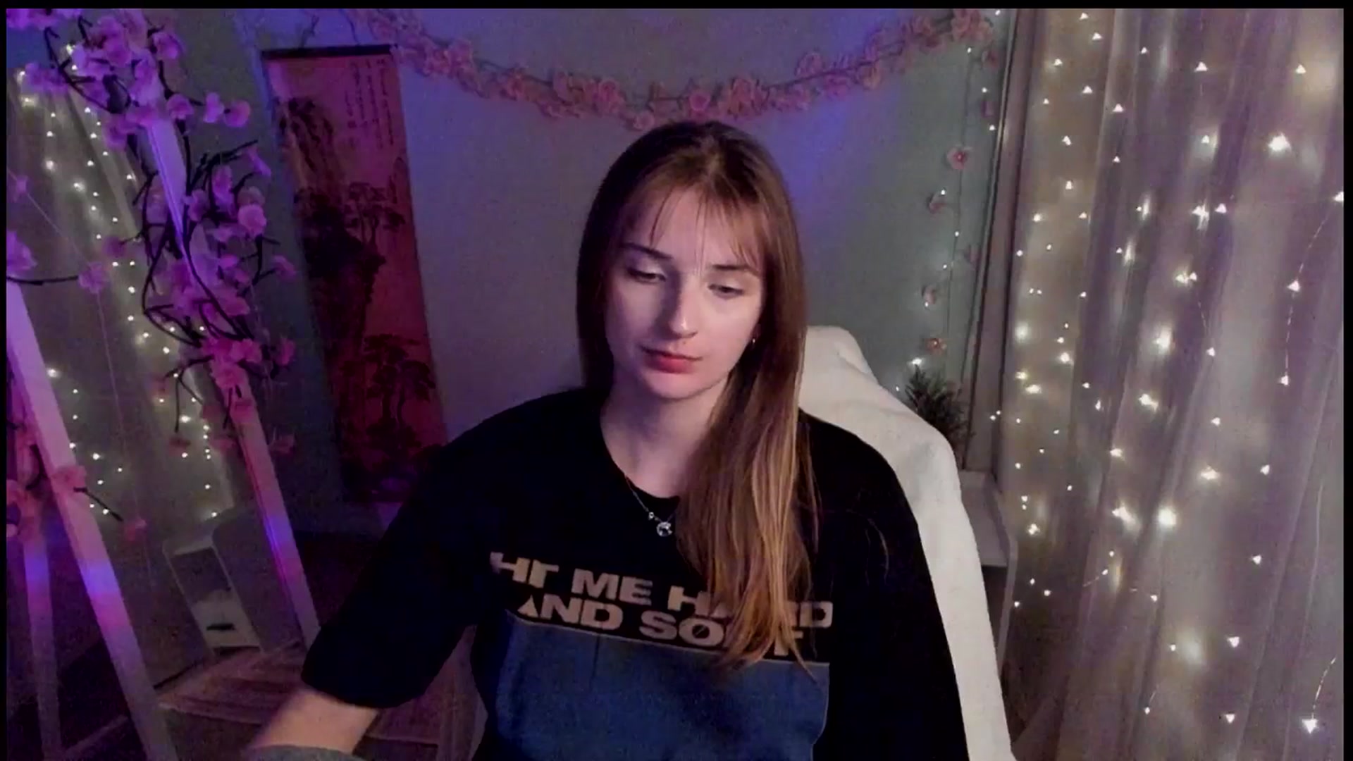 Gallery image thumbnail from Lisa_Star_'s myfreecams stream on, 03/10/2026, 17:00 image 12 of 20