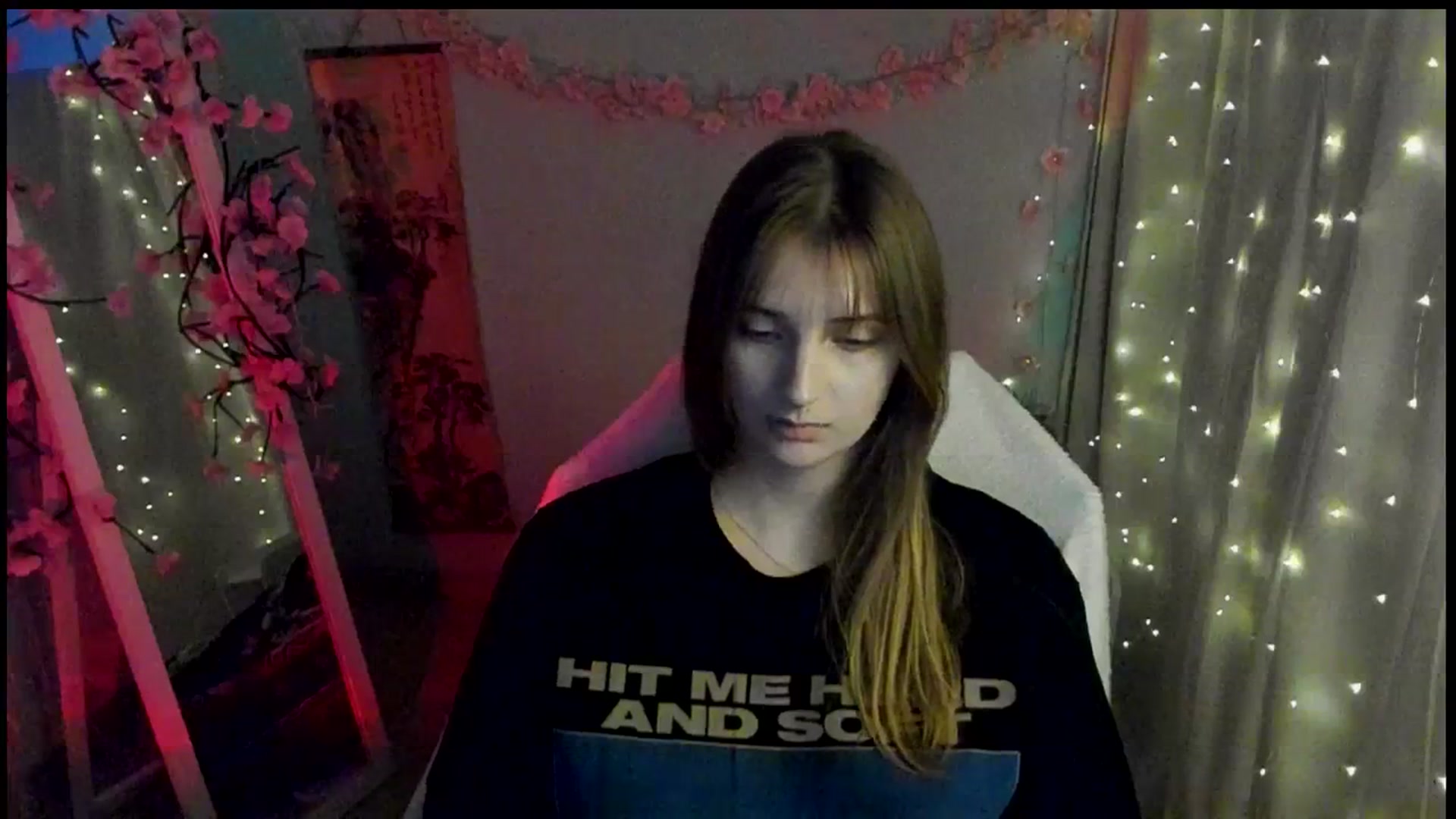 Gallery image thumbnail from Lisa_Star_'s myfreecams stream on, 03/11/2026, 16:00 image 9 of 20