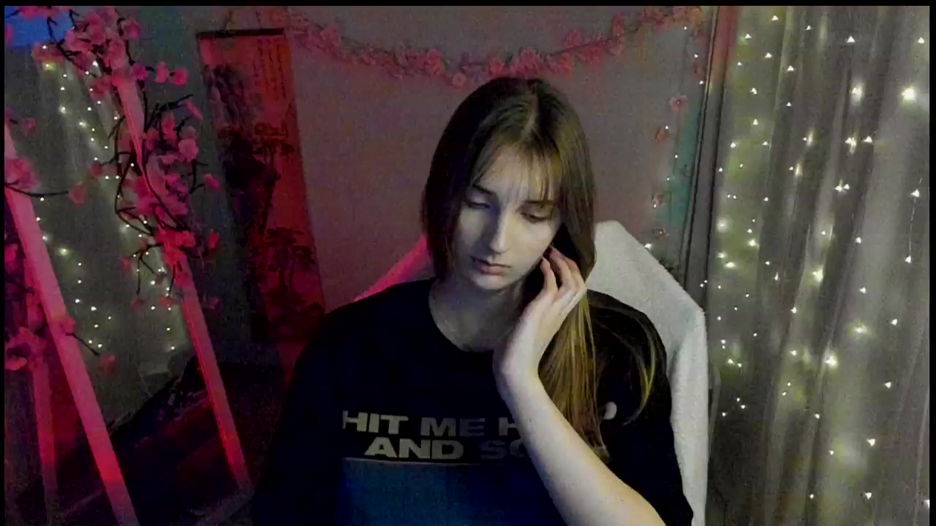 Gallery image thumbnail from Lisa_Star_'s myfreecams stream on, 03/11/2026, 16:00 image 5 of 20