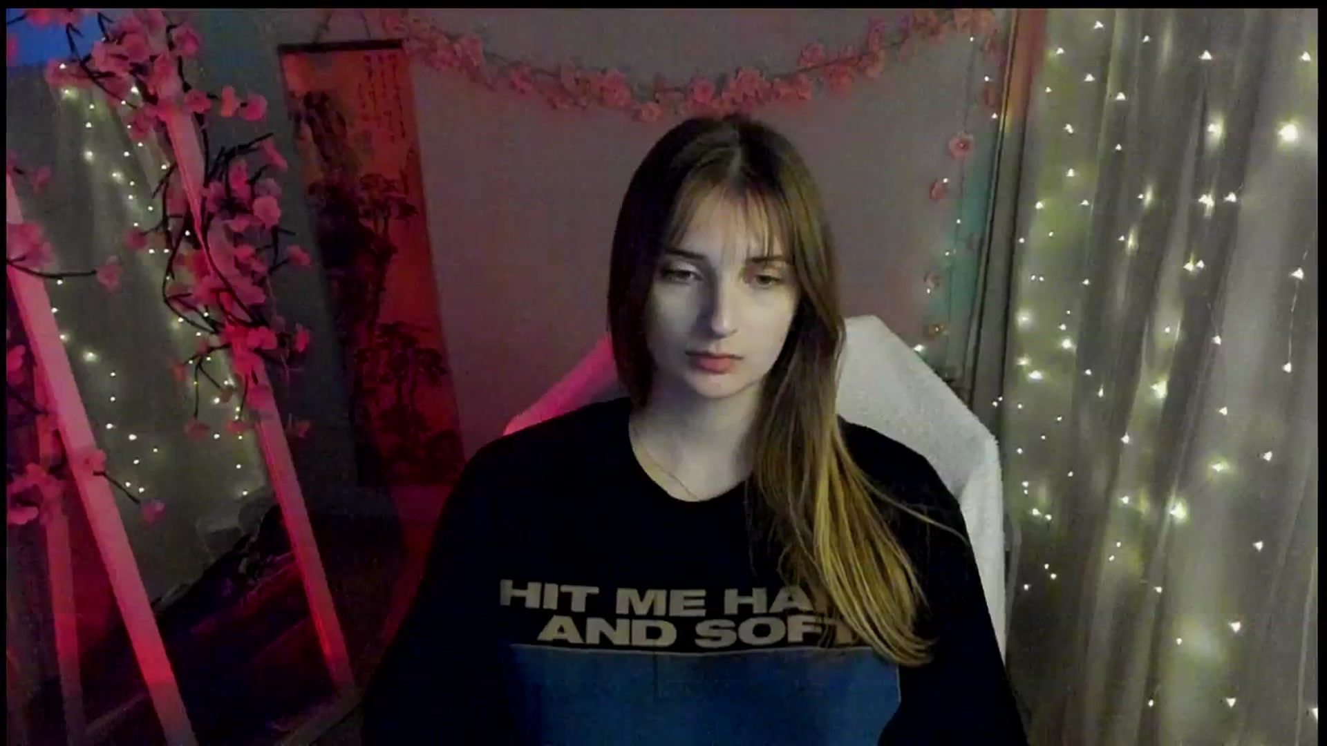 Gallery image thumbnail from Lisa_Star_'s myfreecams stream on, 03/11/2026, 16:00 image 6 of 20