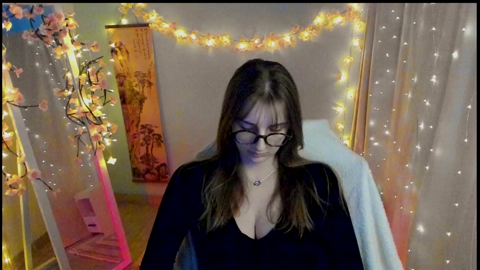 Gallery image thumbnail from Lisa_Star_'s myfreecams stream on, 03/12/2026, 13:51 image 17 of 20