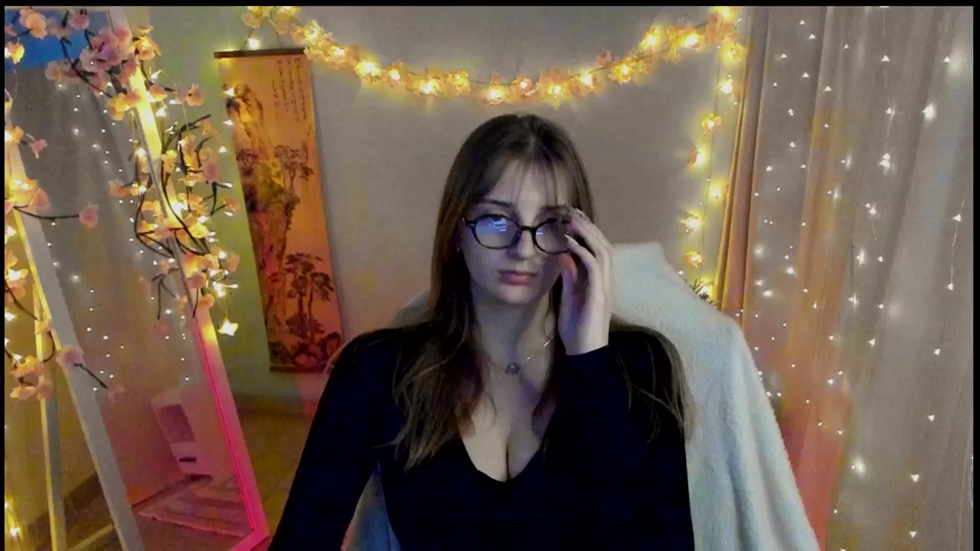 Gallery image thumbnail from Lisa_Star_'s myfreecams stream on, 03/12/2026, 13:51 image 15 of 20