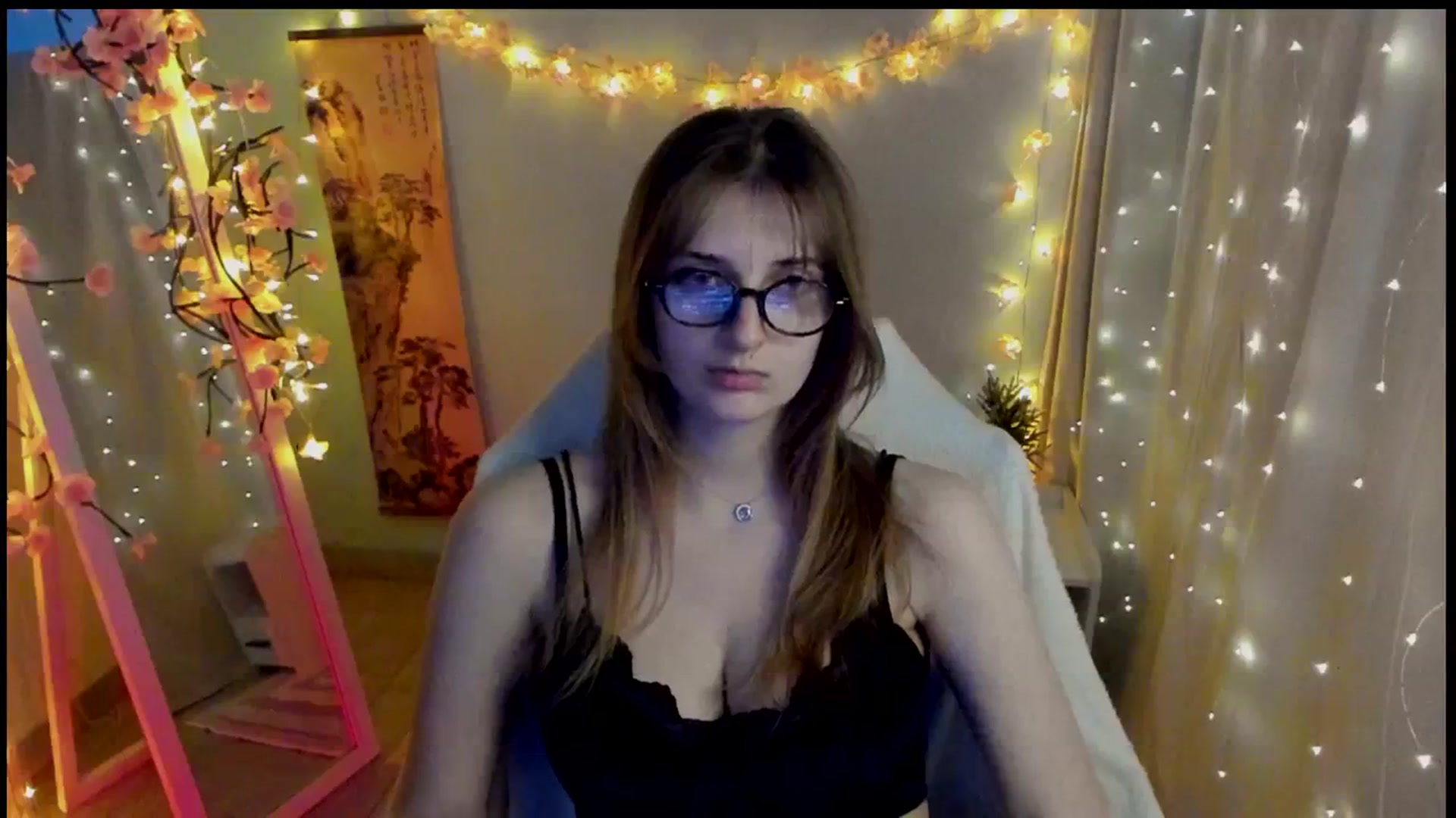 Gallery image thumbnail from Lisa_Star_'s myfreecams stream on, 03/12/2026, 18:10 image 3 of 20
