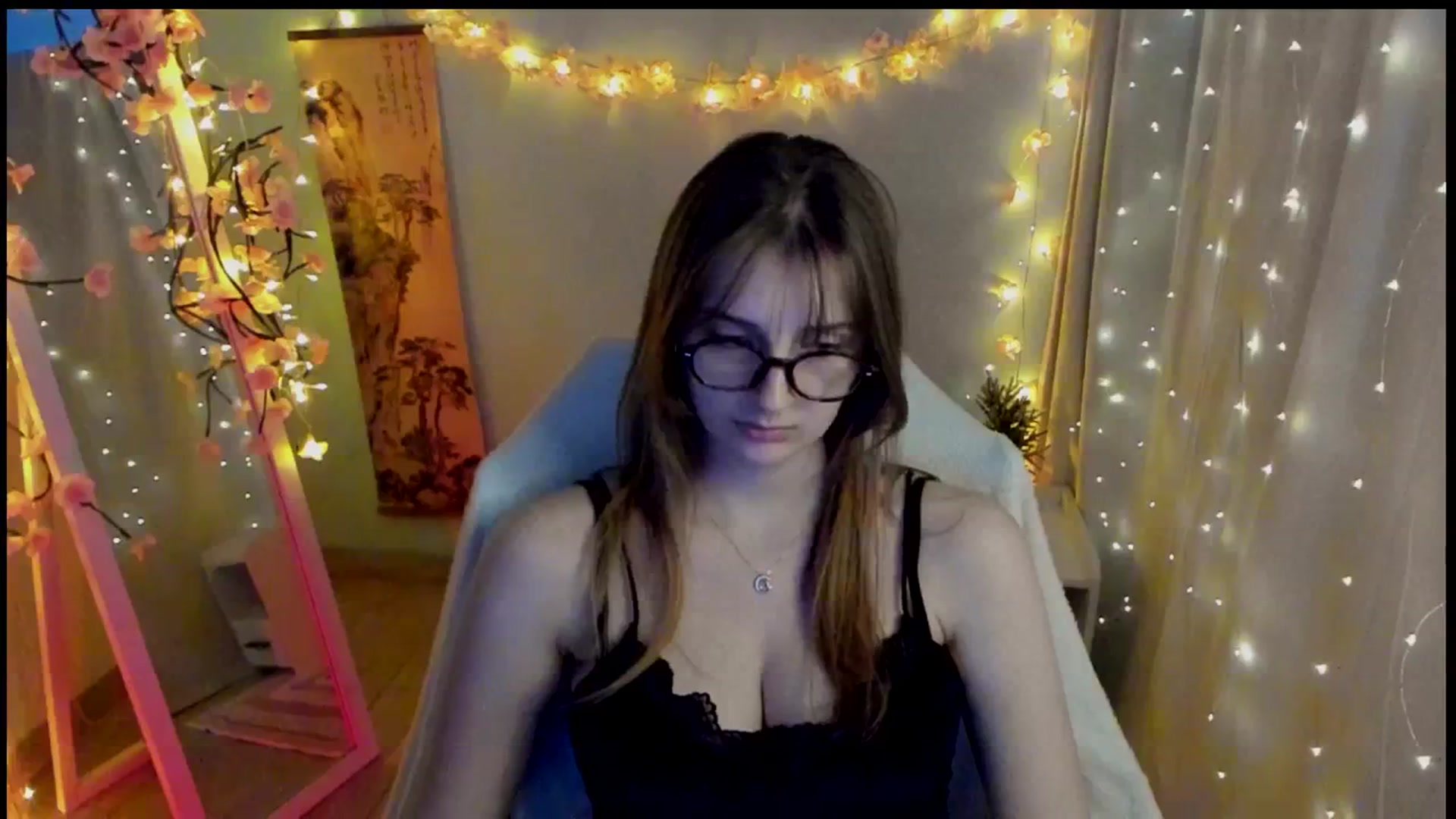 Gallery image thumbnail from Lisa_Star_'s myfreecams stream on, 03/12/2026, 18:10 image 9 of 20