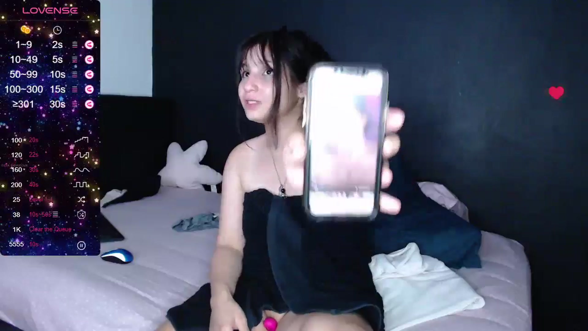 Gallery image thumbnail from Lisa_devilk's myfreecams stream on, 08/27/2024, 24:55 image 13 of 20