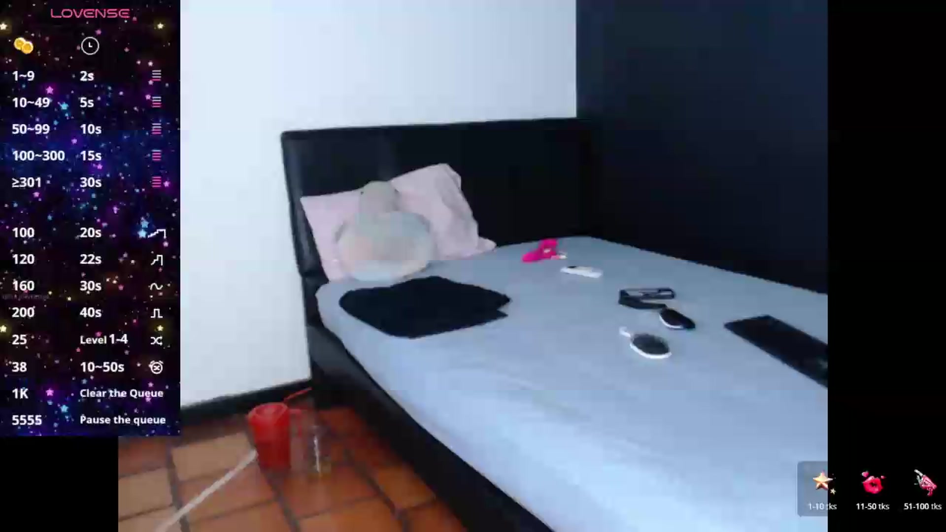Gallery image thumbnail from Lisa_devilk's myfreecams stream on, 05/13/2026, 24:04 image 6 of 20
