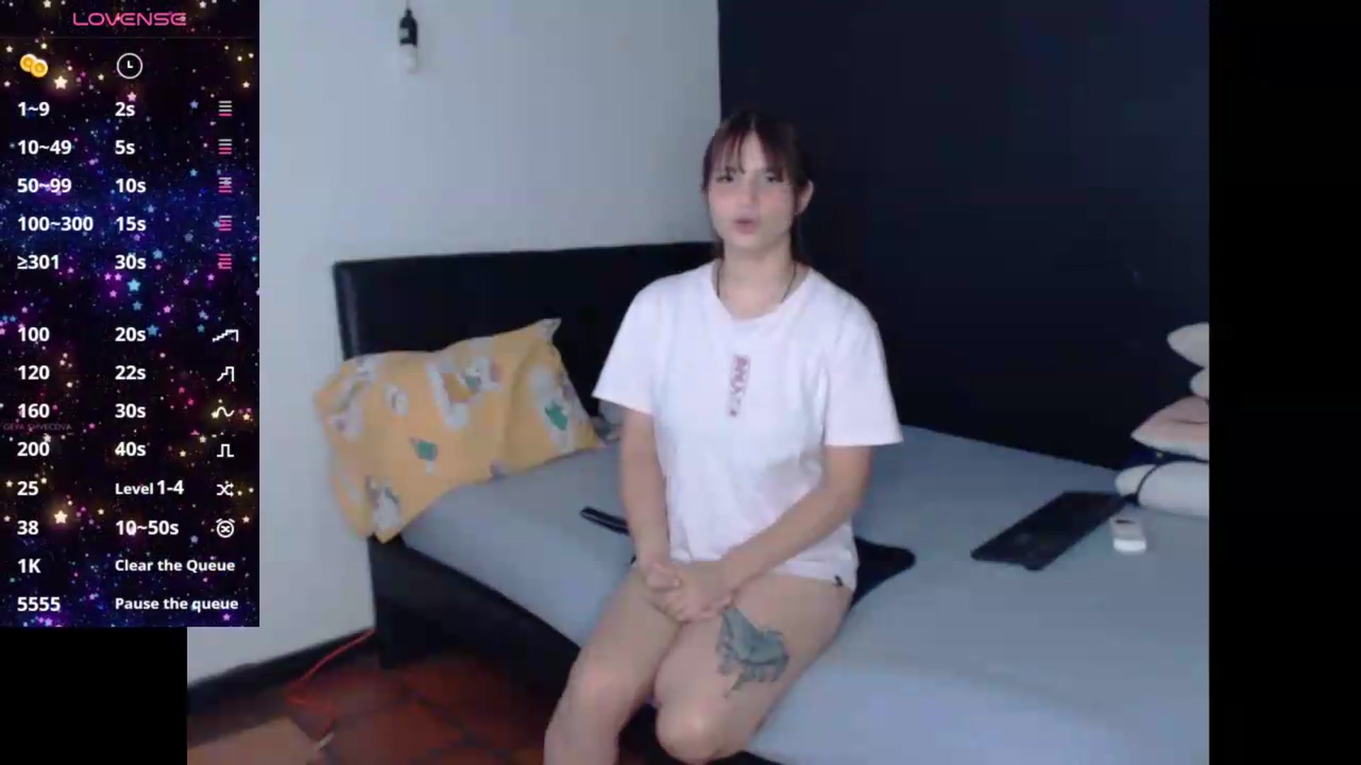 Gallery image thumbnail from Lisa_devilk's myfreecams stream on, 06/27/2026, 21:21 image 2 of 20