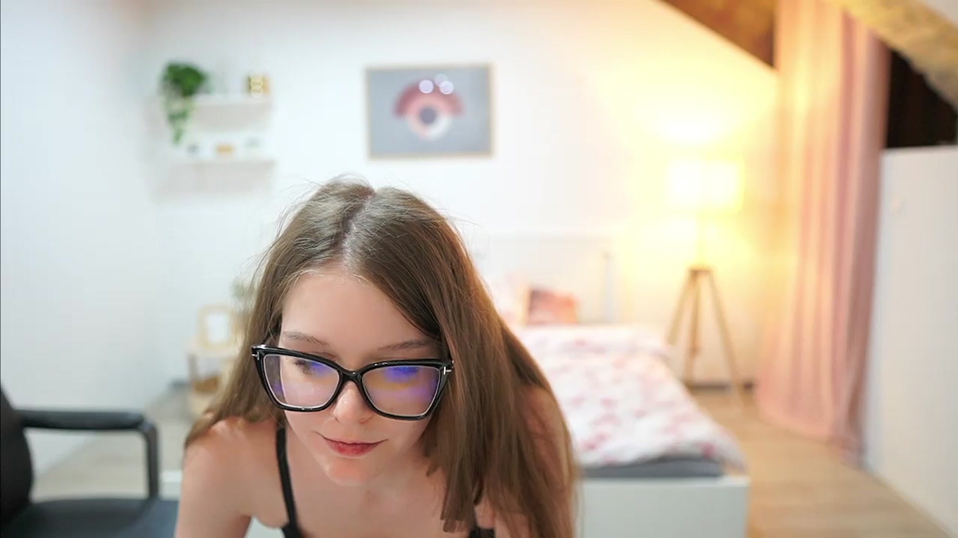 Gallery image thumbnail from Lisa_mccoy_'s myfreecams stream on, 10/25/2025, 20:07 image 19 of 20
