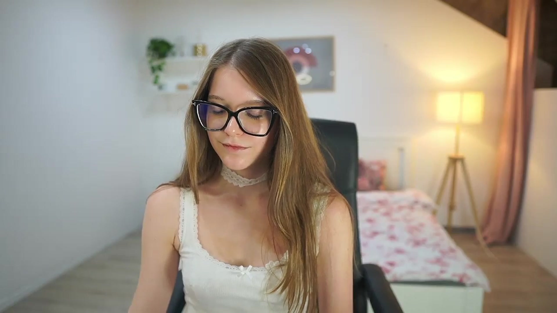 Gallery image thumbnail from Lisa_mccoy_'s myfreecams stream on, 10/30/2025, 16:36 image 10 of 20