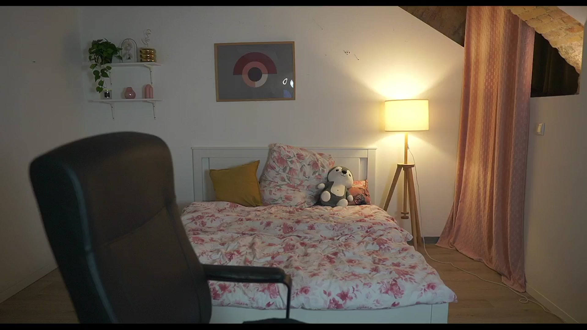 Gallery image thumbnail from Lisa_mccoy_'s myfreecams stream on, 12/12/2025, 14:16 image 18 of 20