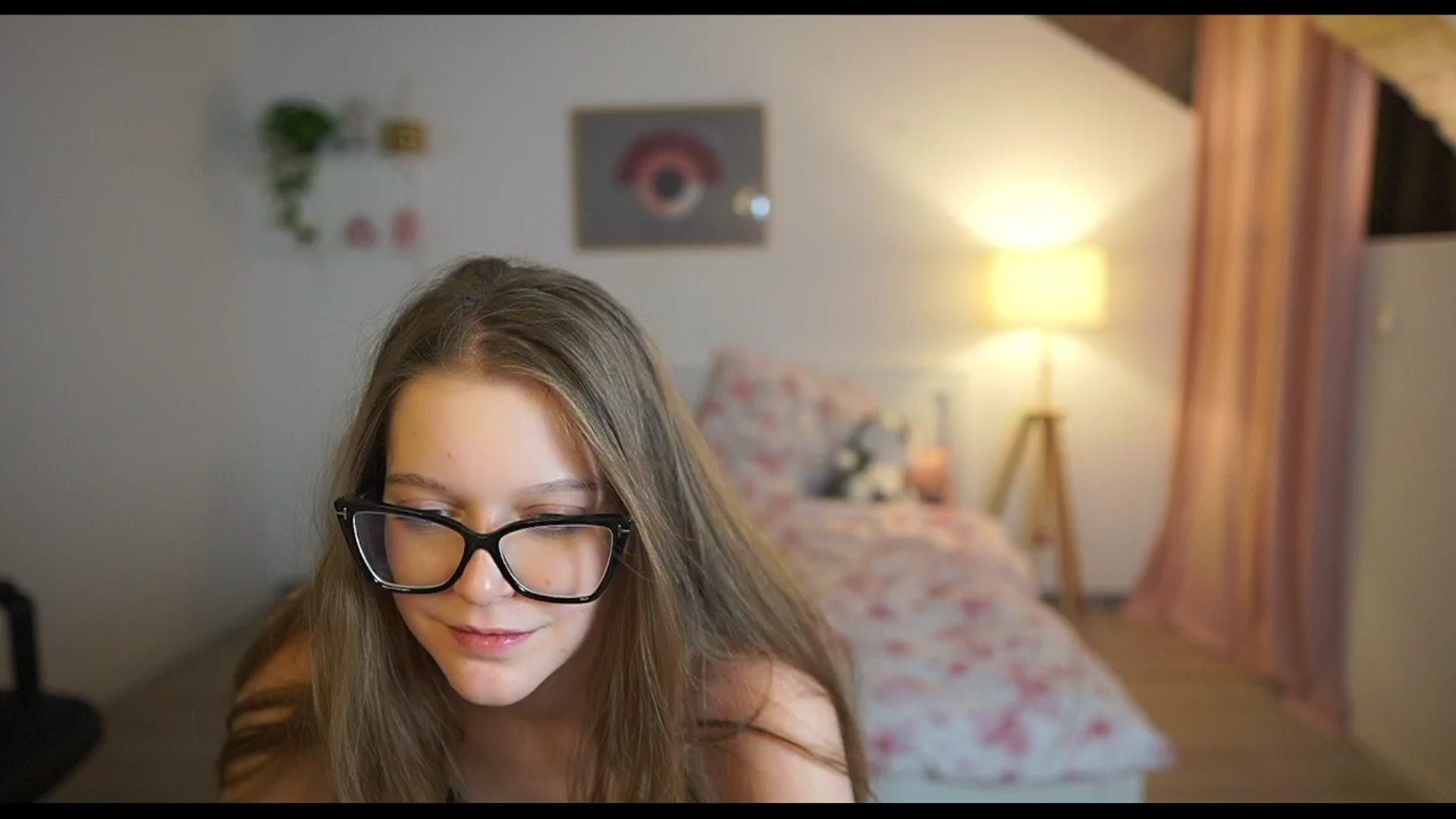 Gallery image thumbnail from Lisa_mccoy_'s myfreecams stream on, 12/14/2025, 20:58 image 15 of 20