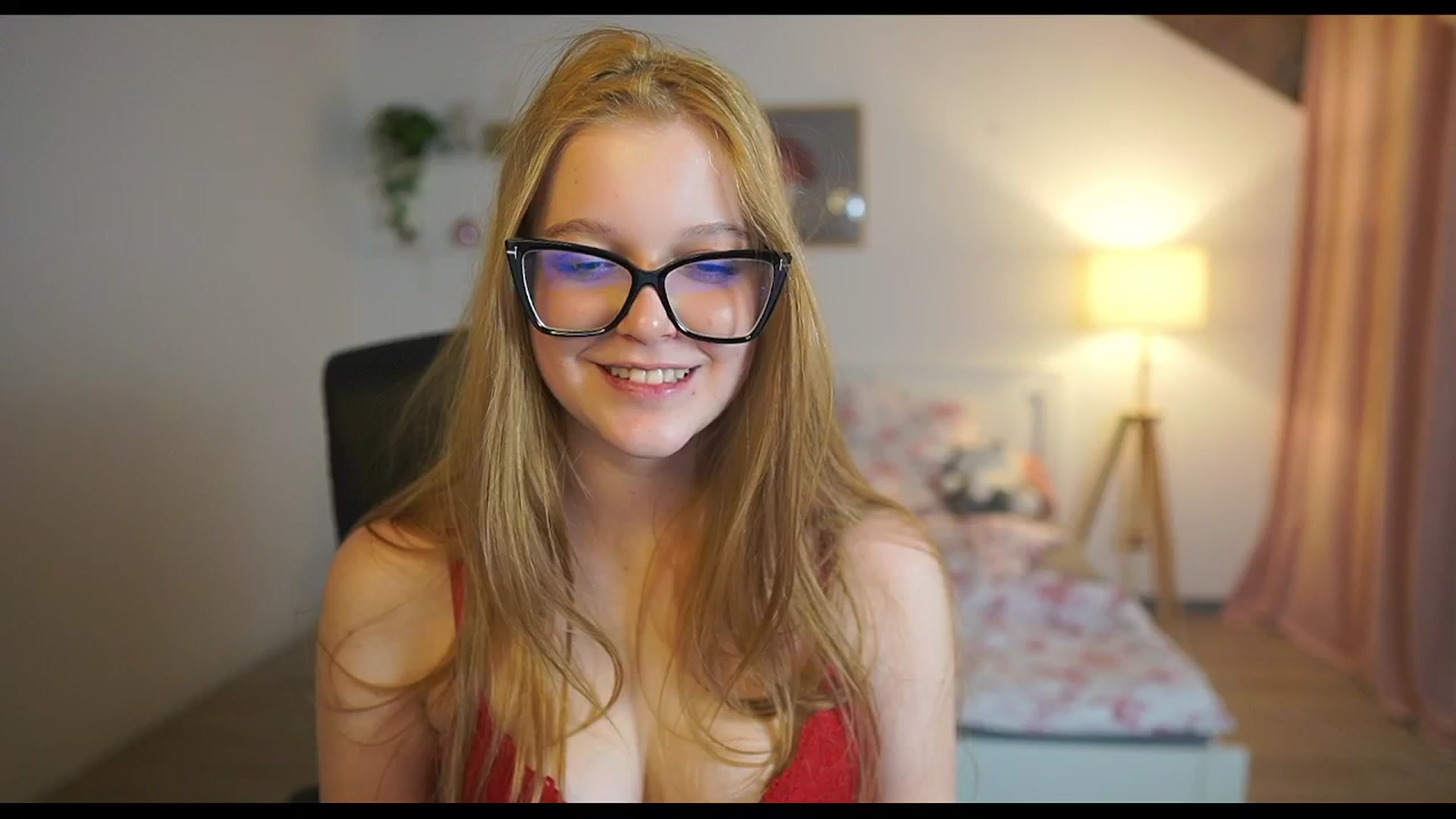 Gallery image thumbnail from Lisa_mccoy_'s myfreecams stream on, 12/26/2025, 18:58 image 20 of 20